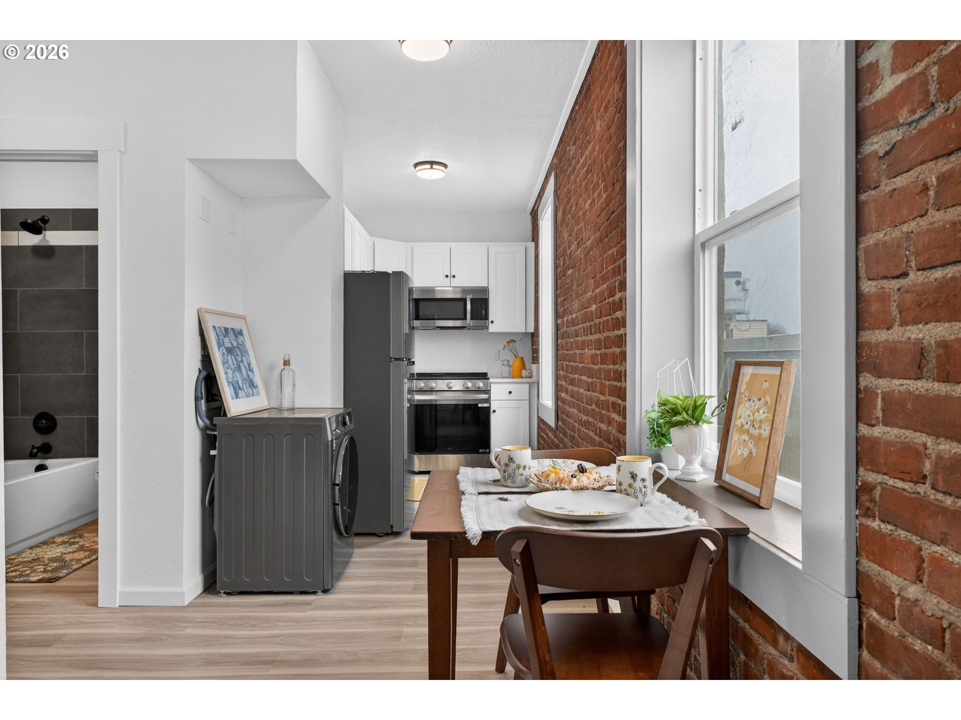 Photo #17: 378732987 Listing: Photo #17