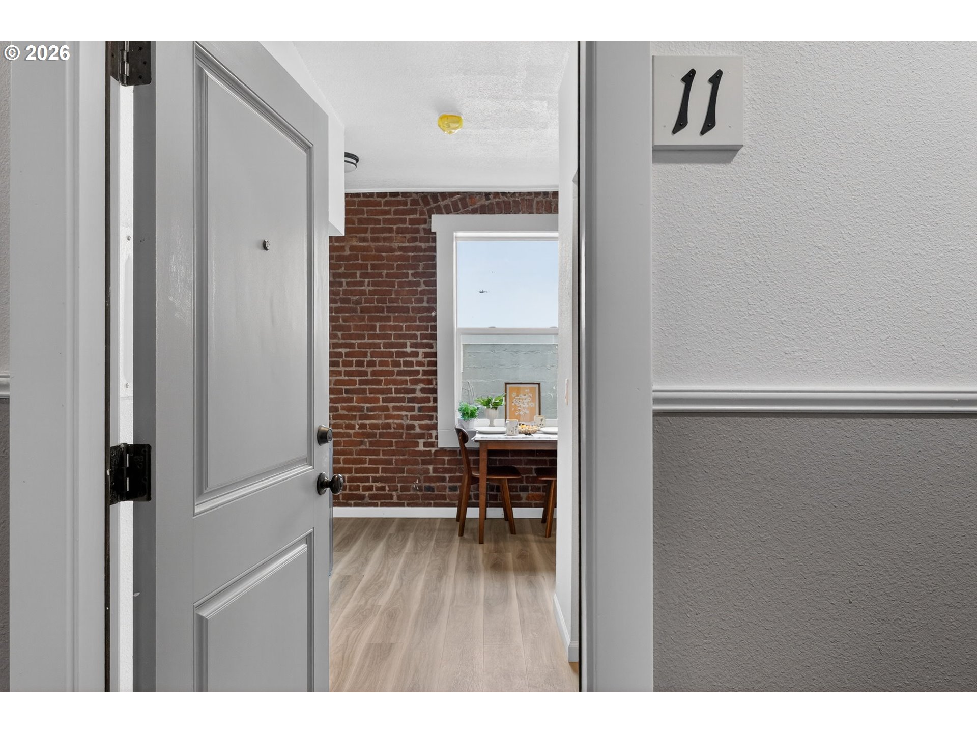 Photo #4: 378732987 Listing: Photo #4