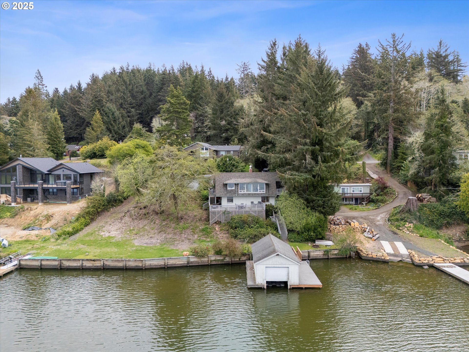 650 NE LILLIAN LN, Depoe Bay, OR, 97341