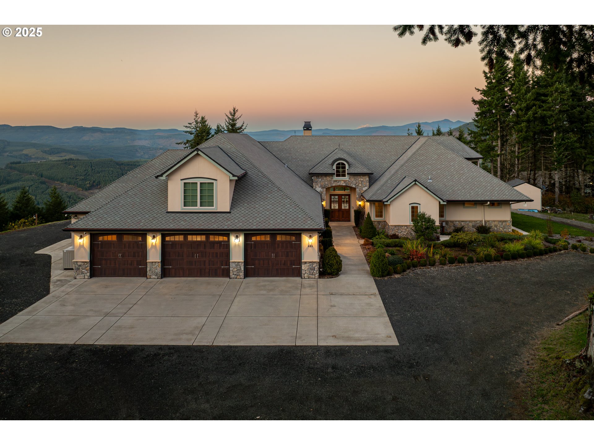 421 WOODLAND HEIGHTS RD, Woodland, WA, 98674