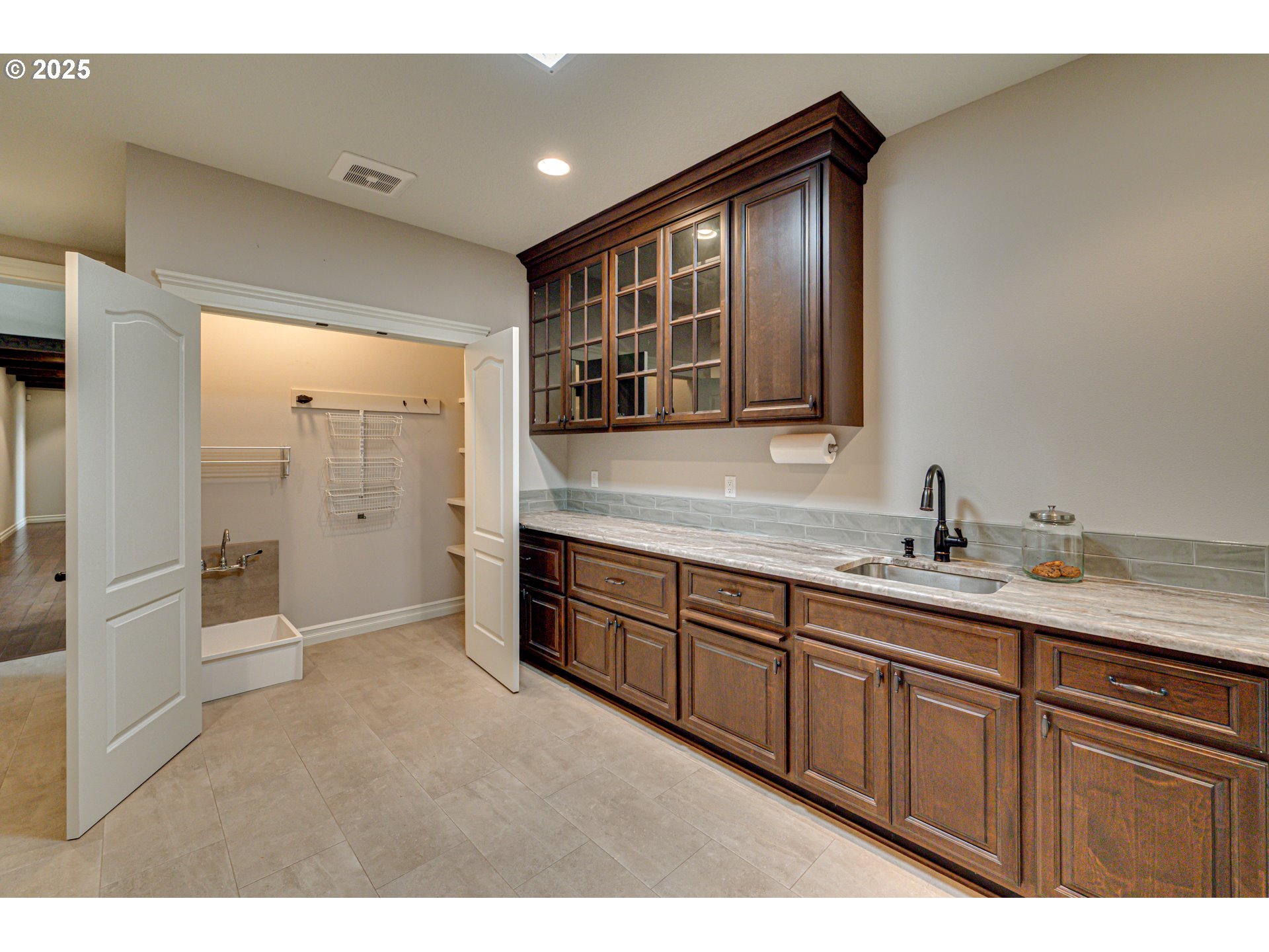 421 WOODLAND HEIGHTS RD, Woodland, WA, 98674