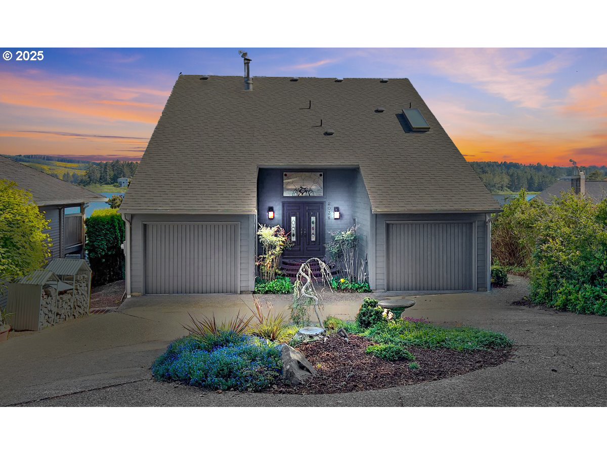 2315 W 28TH AVE, Eugene, OR, 97405