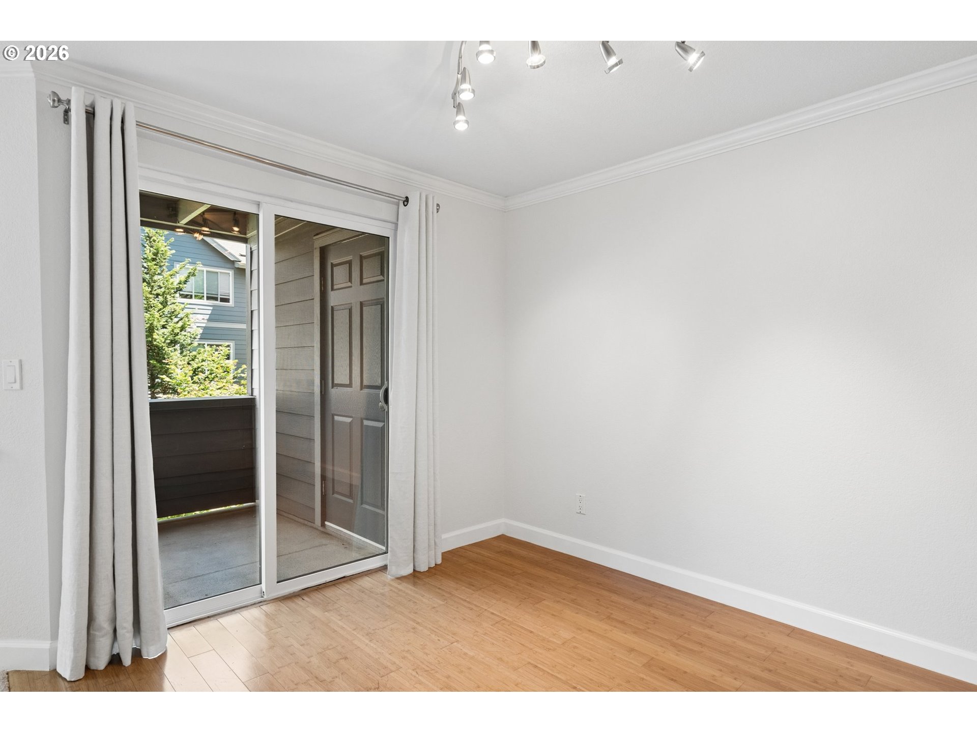 Photo #20: 379344760 Listing: Photo #20