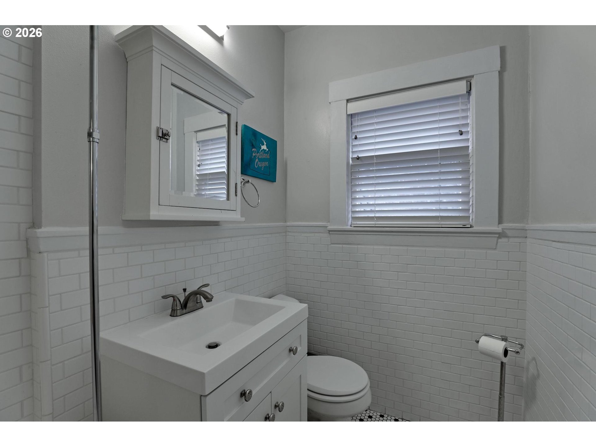 Photo #9: 379487380 Listing: Photo #9