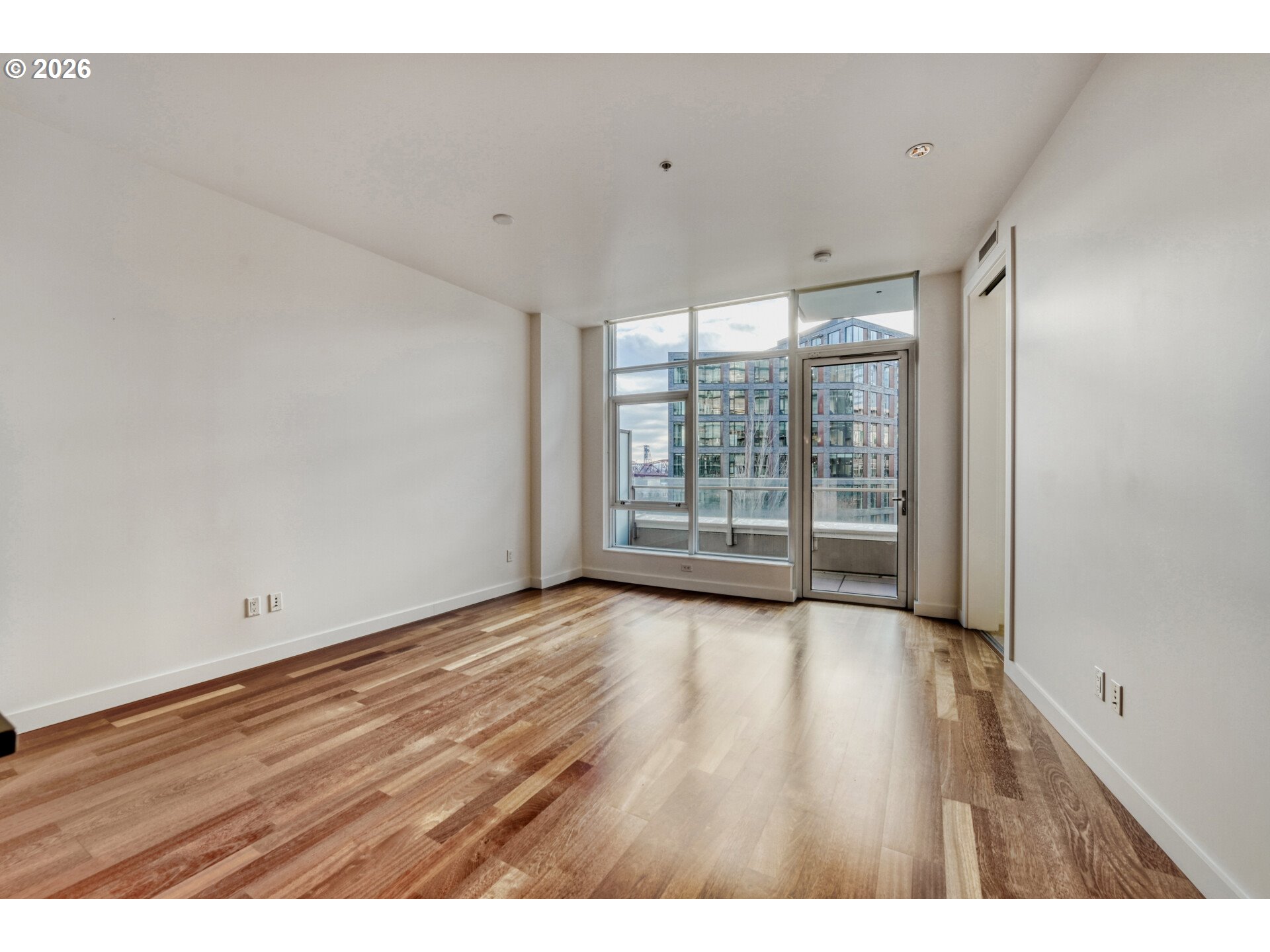 Photo #10: 379507267 Listing: Photo #10