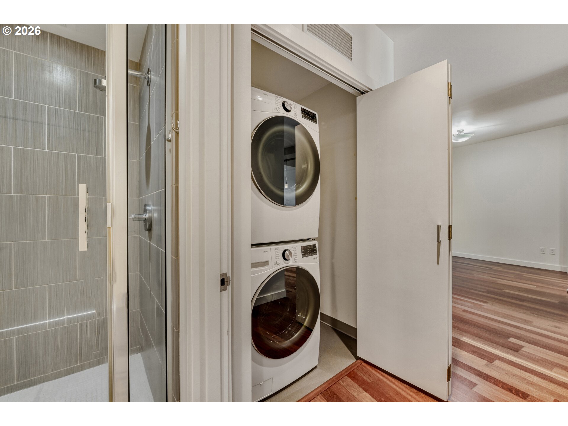 Photo #25: 379507267 Listing: Photo #25