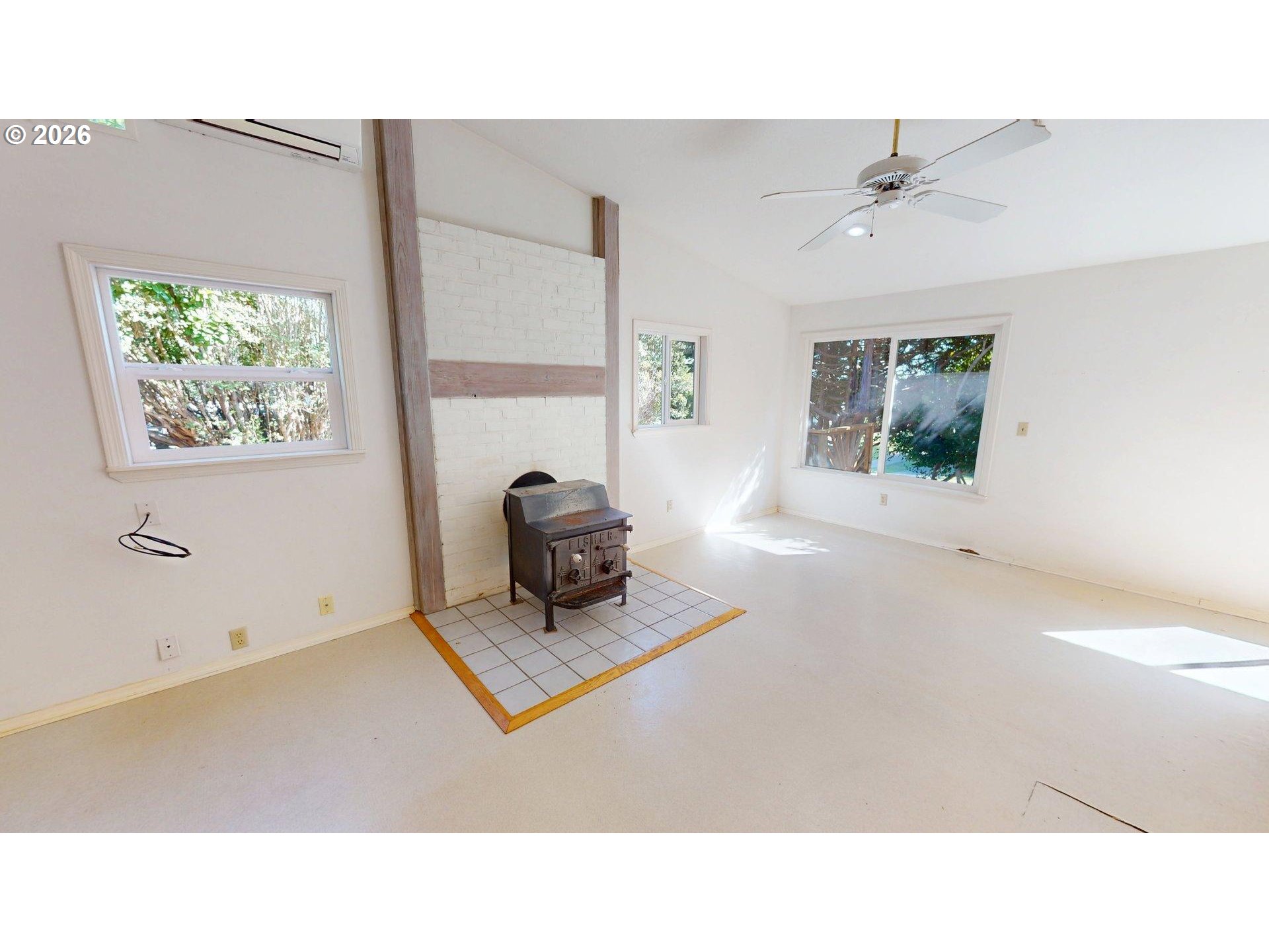 Property photo 16 of 48