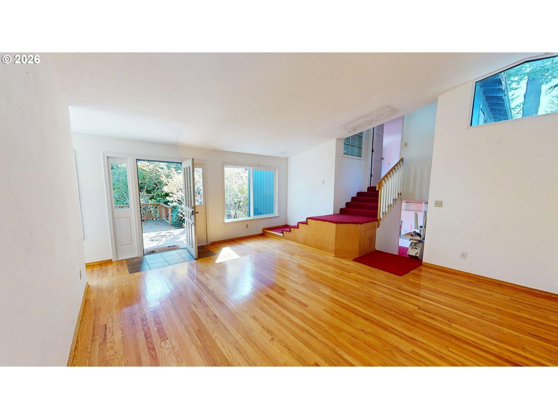 Property photo 4 of 48