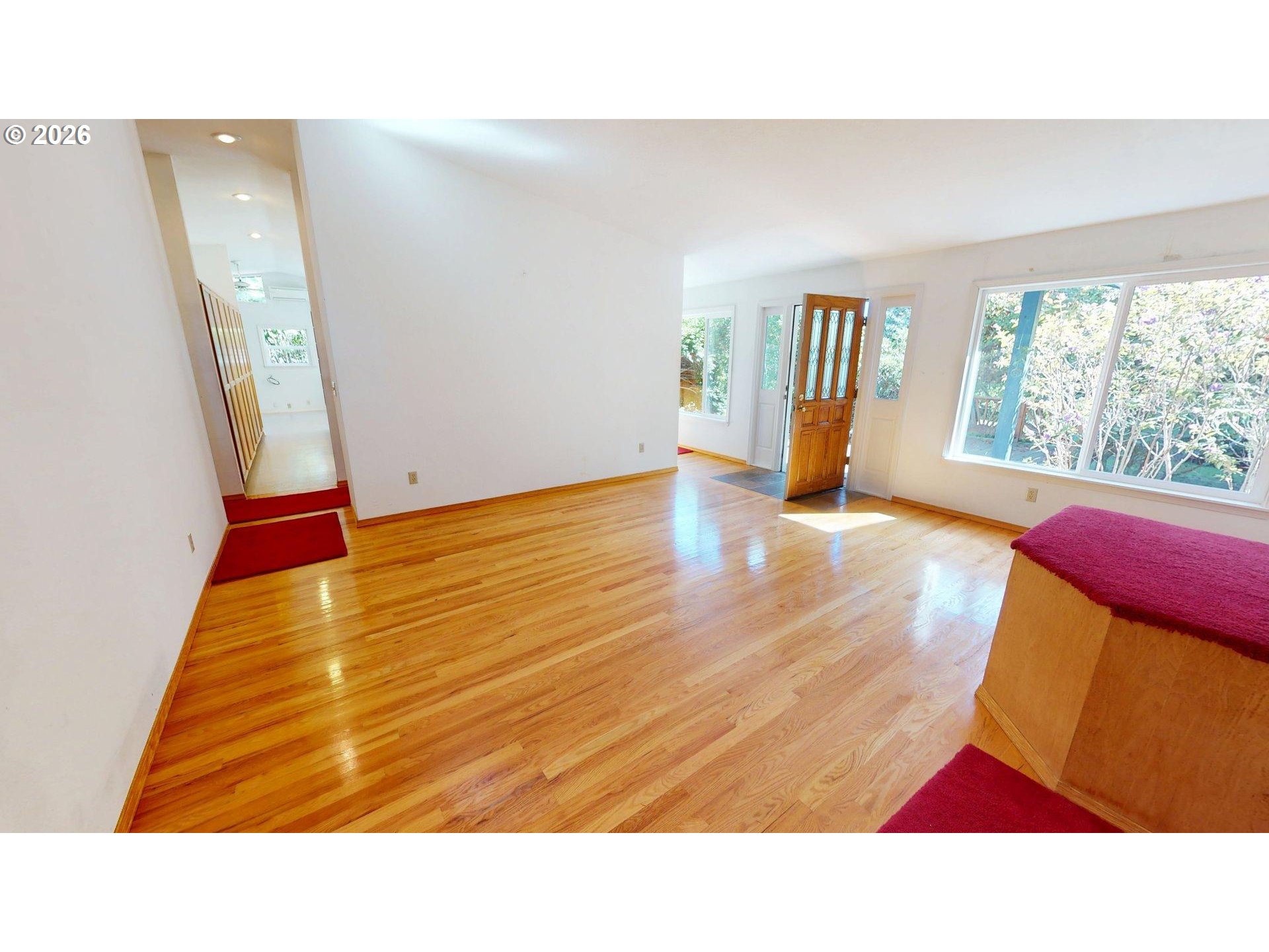 Property photo 5 of 48