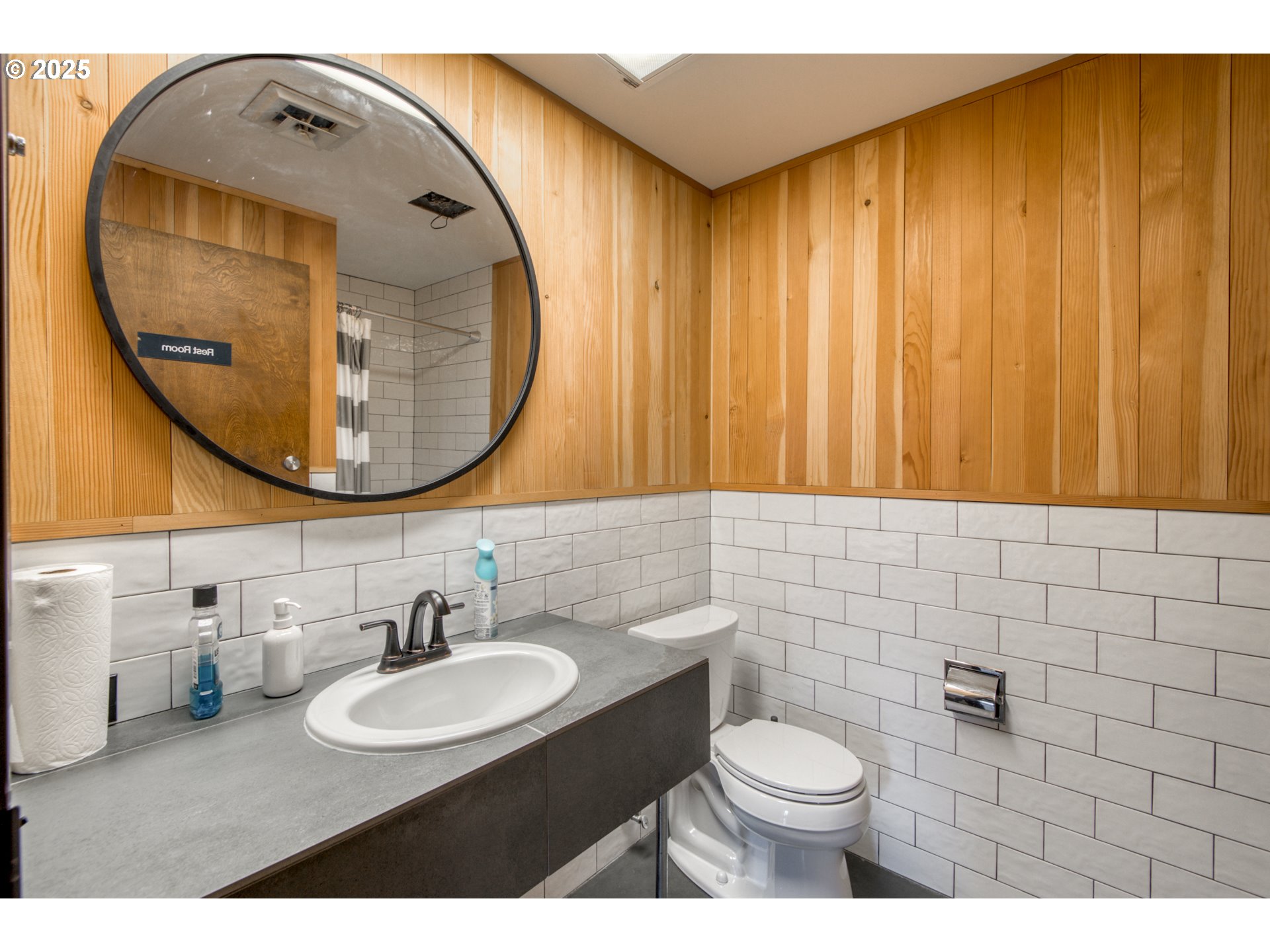 12290 SW MAIN ST, Portland, OR, 97223