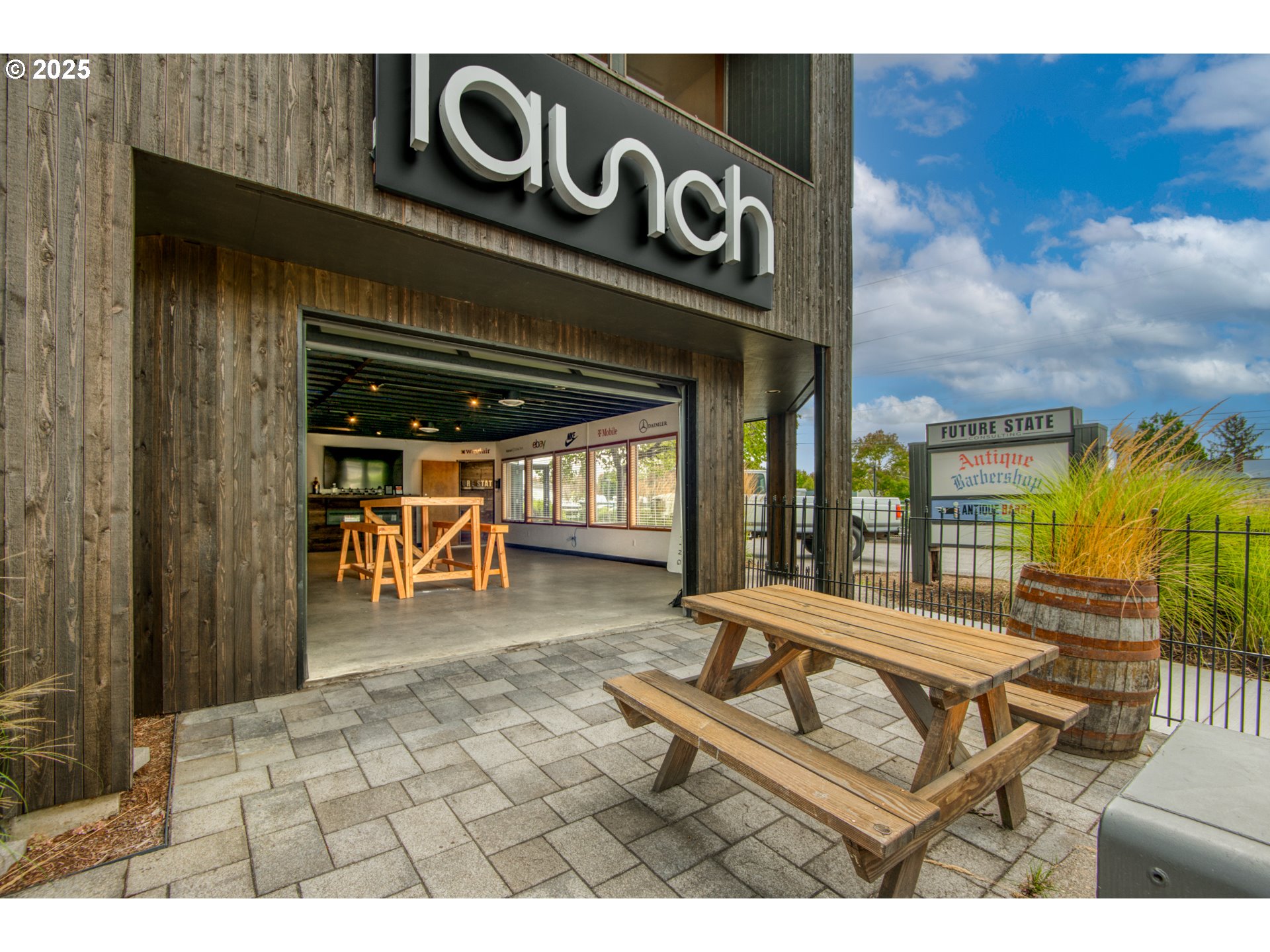 12290 SW MAIN ST, Portland, OR, 97223