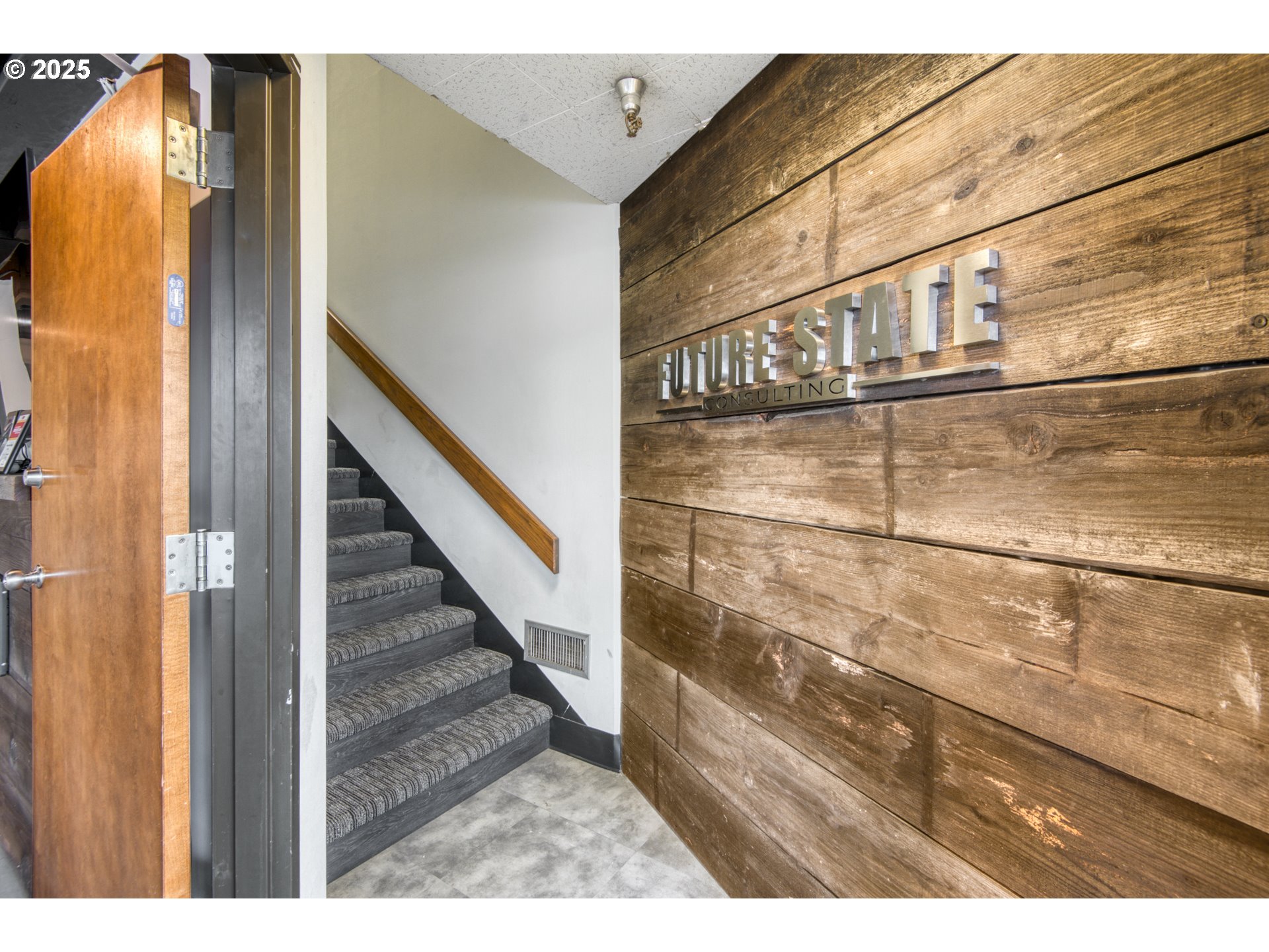 12290 SW MAIN ST, Portland, OR, 97223