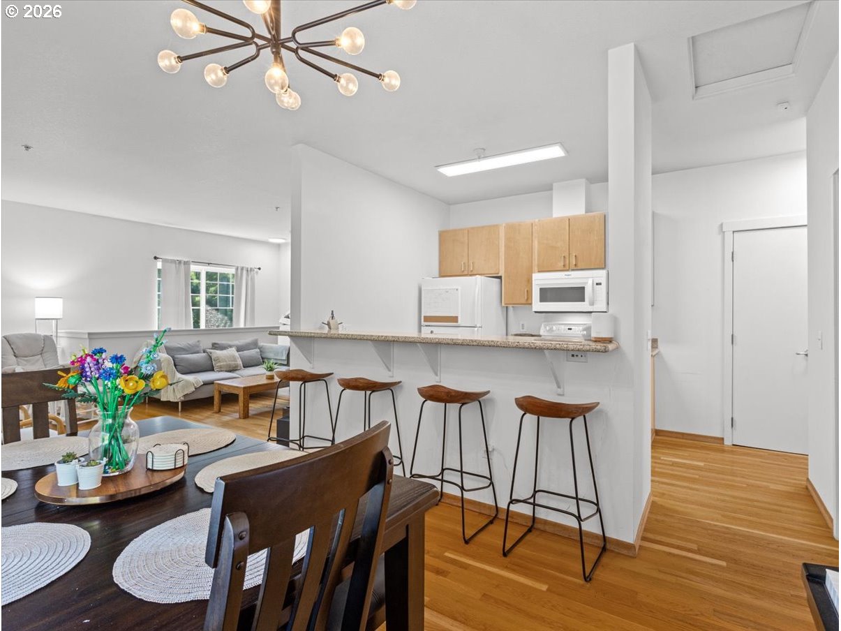 Photo #9: 380432916 Listing: Photo #9