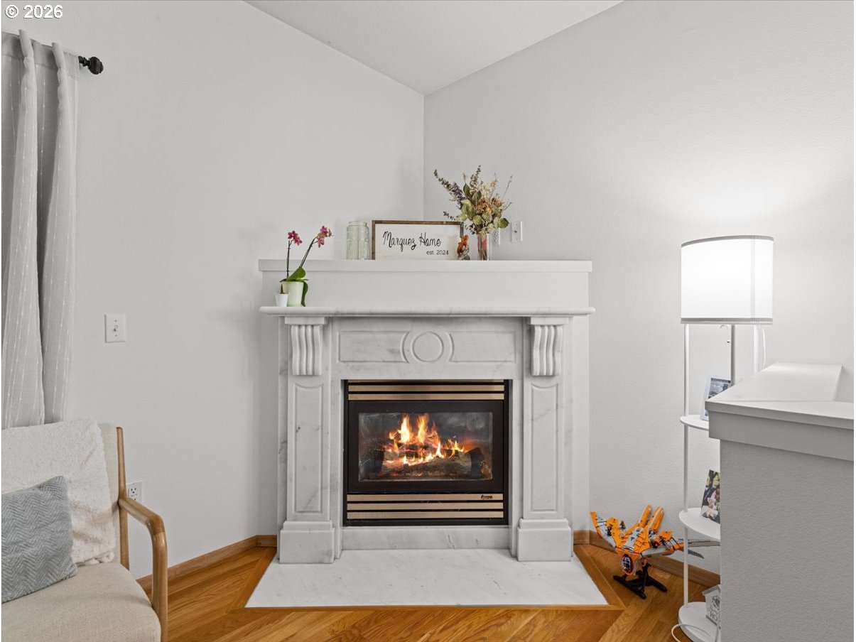 Photo #5: 380432916 Listing: Photo #5