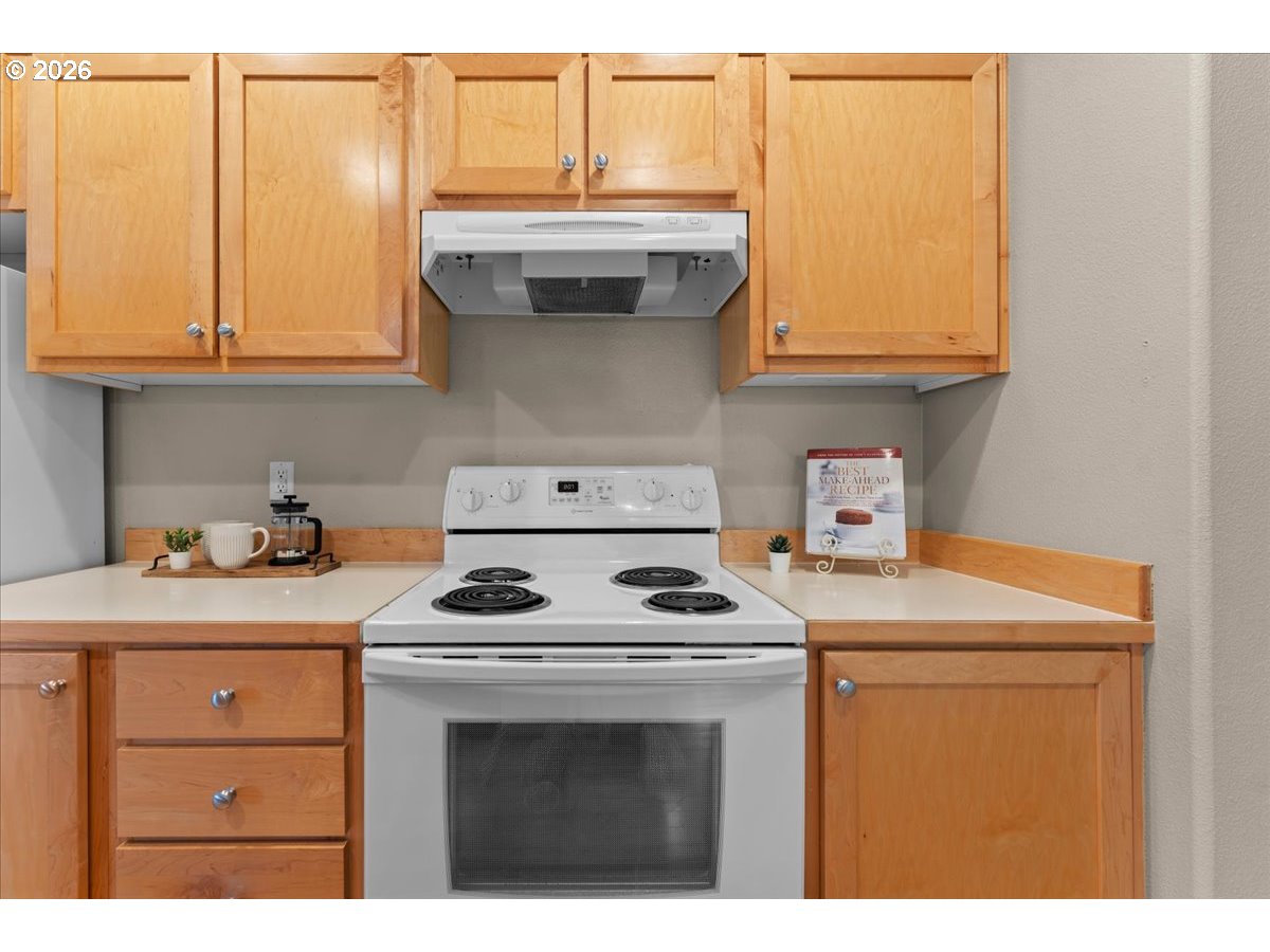 Photo #12: 380439834 Listing: Photo #12