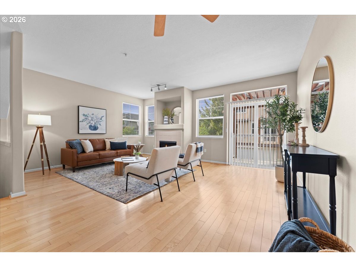15210 SW SPARROW LOOP UNIT 105, Beaverton, OR, 97007