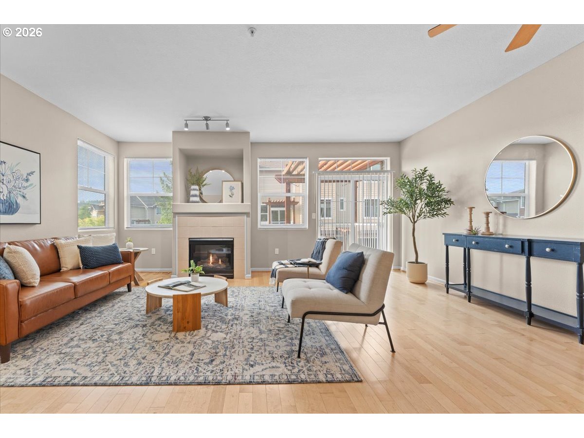 Photo #3: 380439834 Listing: Photo #3