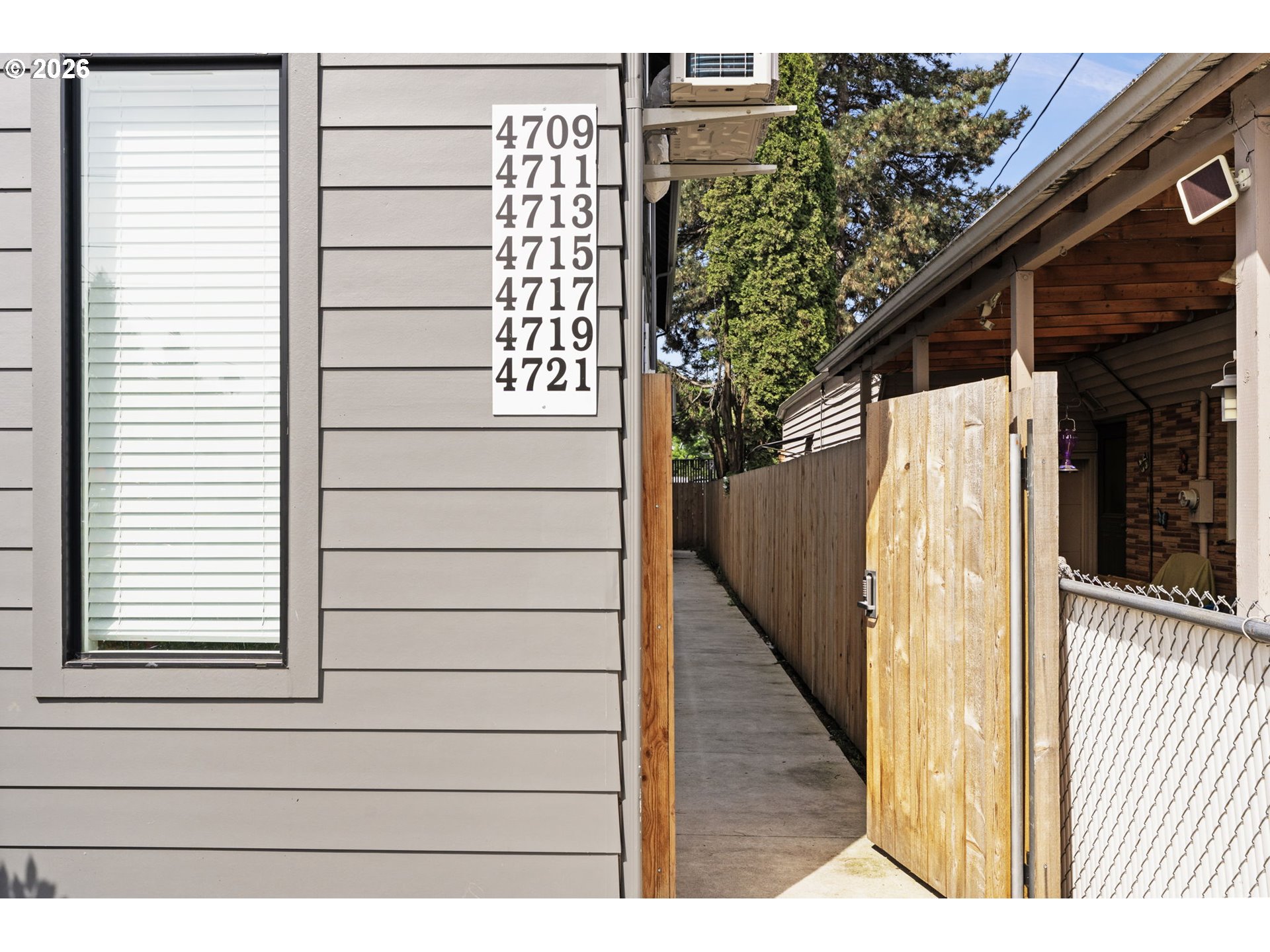 Photo #10: 380632686 Listing: Photo #10