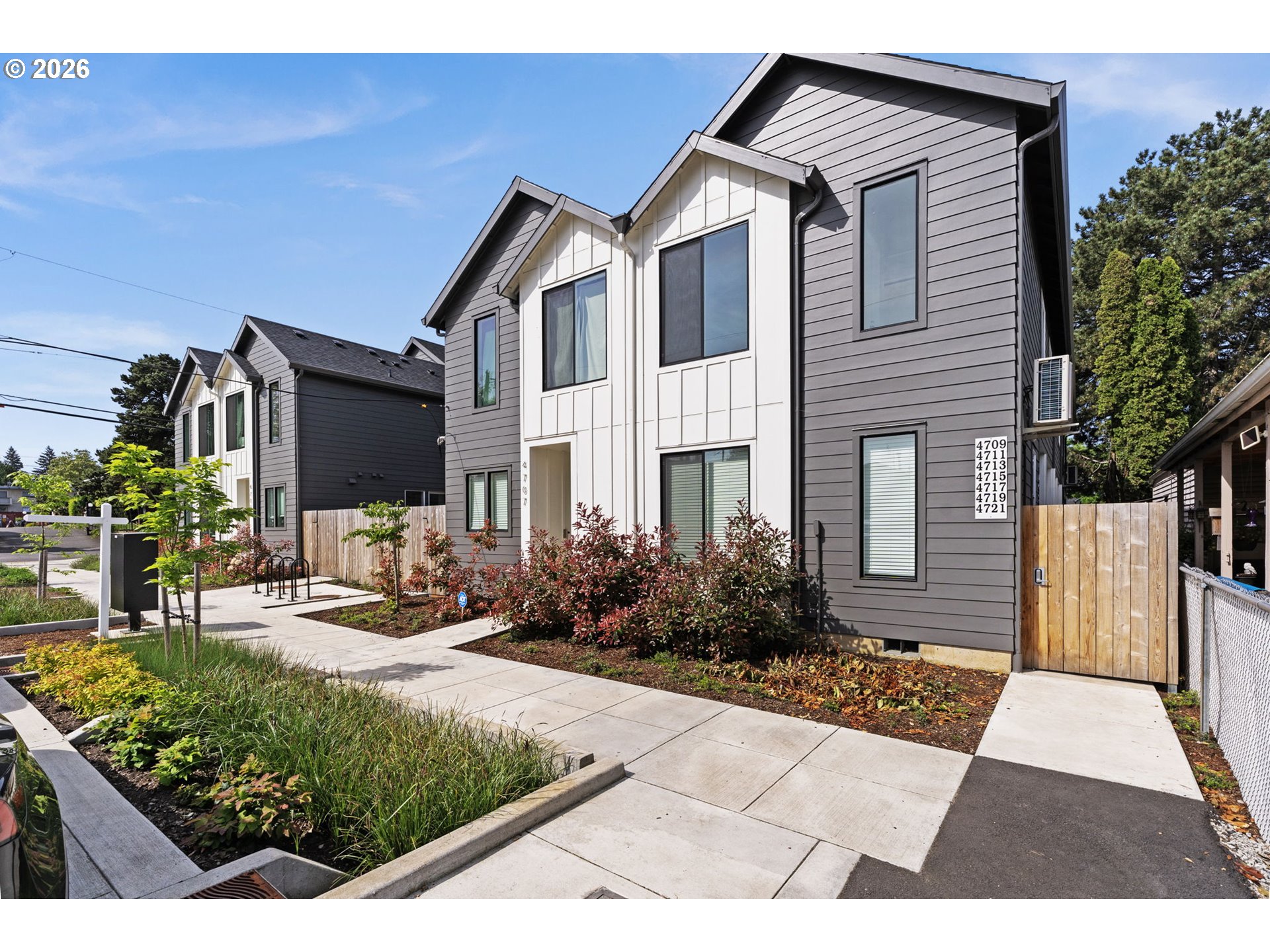Photo #12: 380632686 Listing: Photo #12