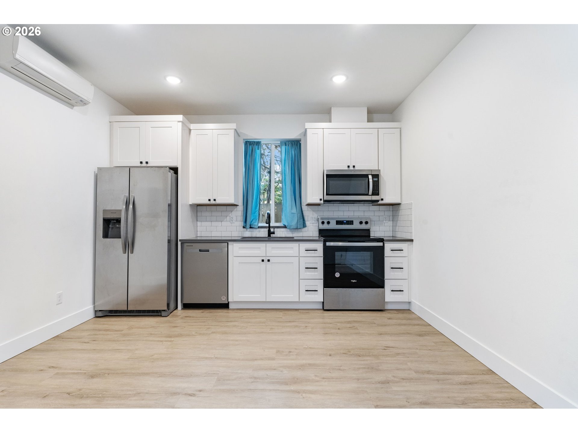 Photo #14: 380632686 Listing: Photo #14
