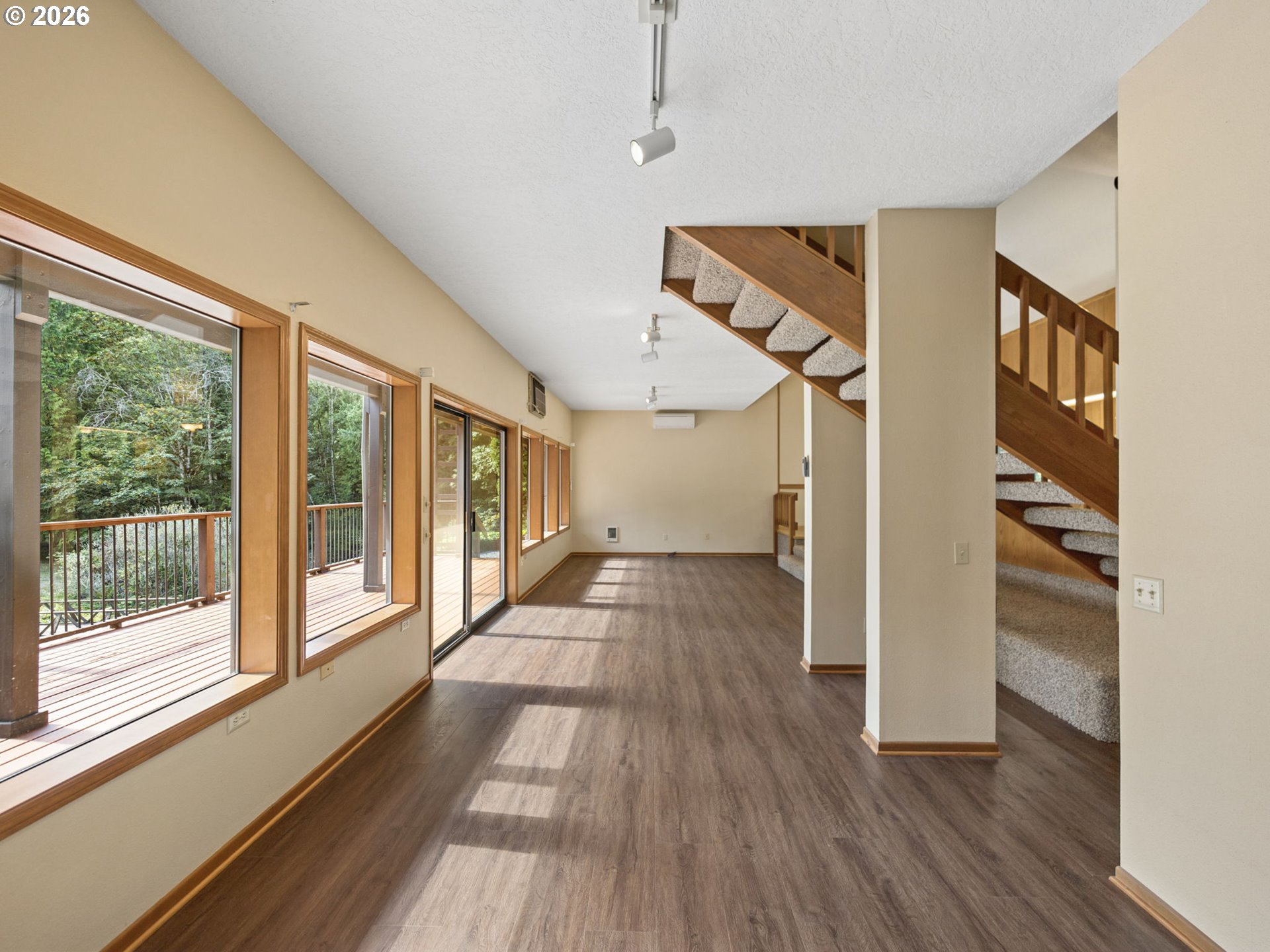 Property photo 11 of 47