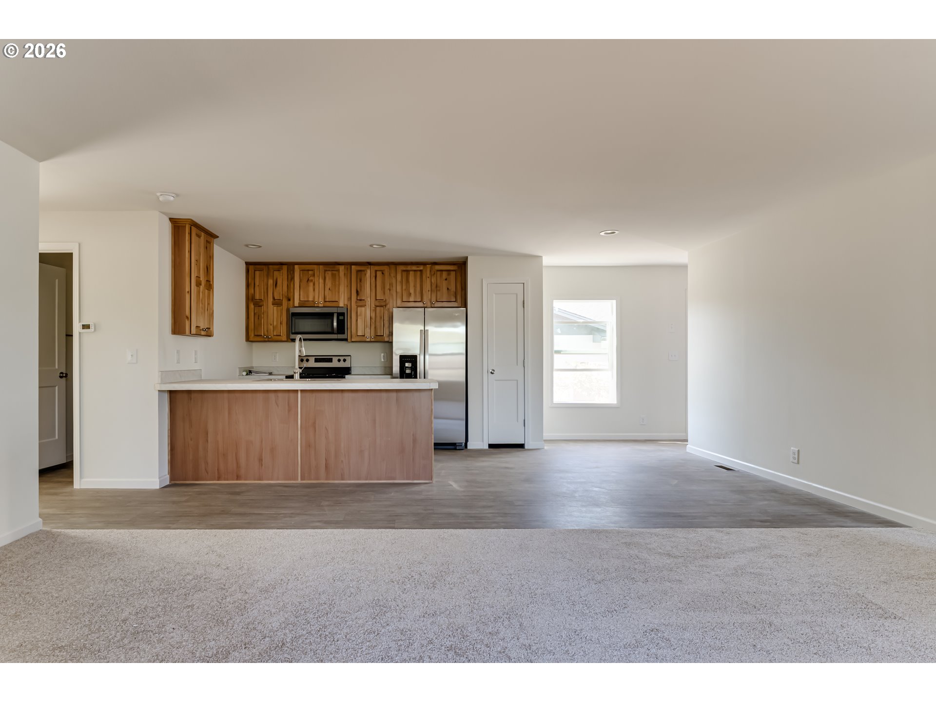 Property photo 11 of 31