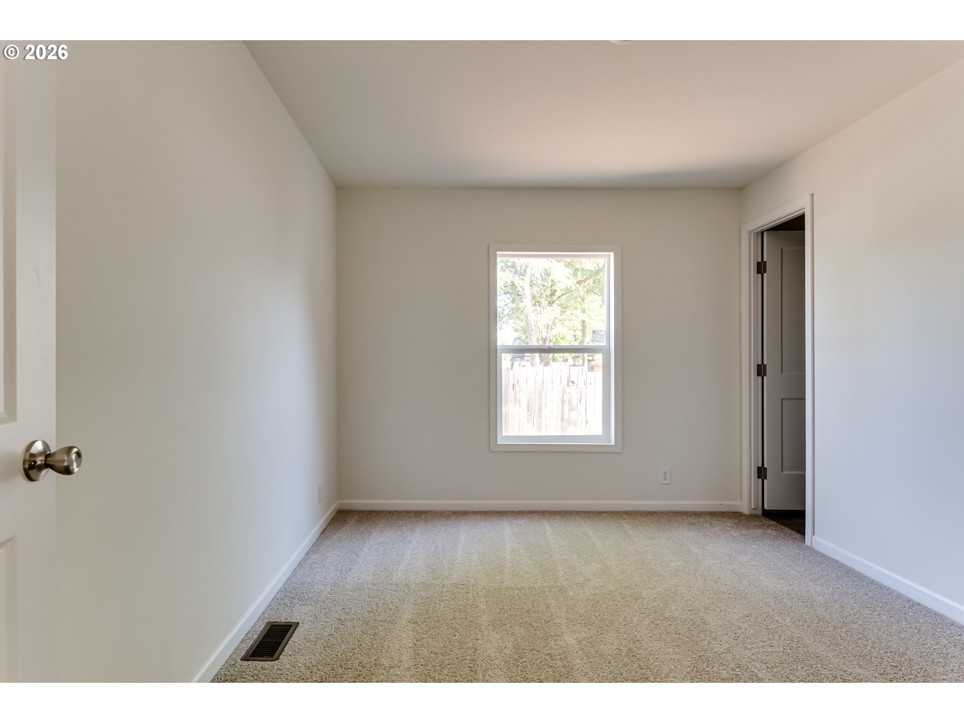 Property photo 21 of 31
