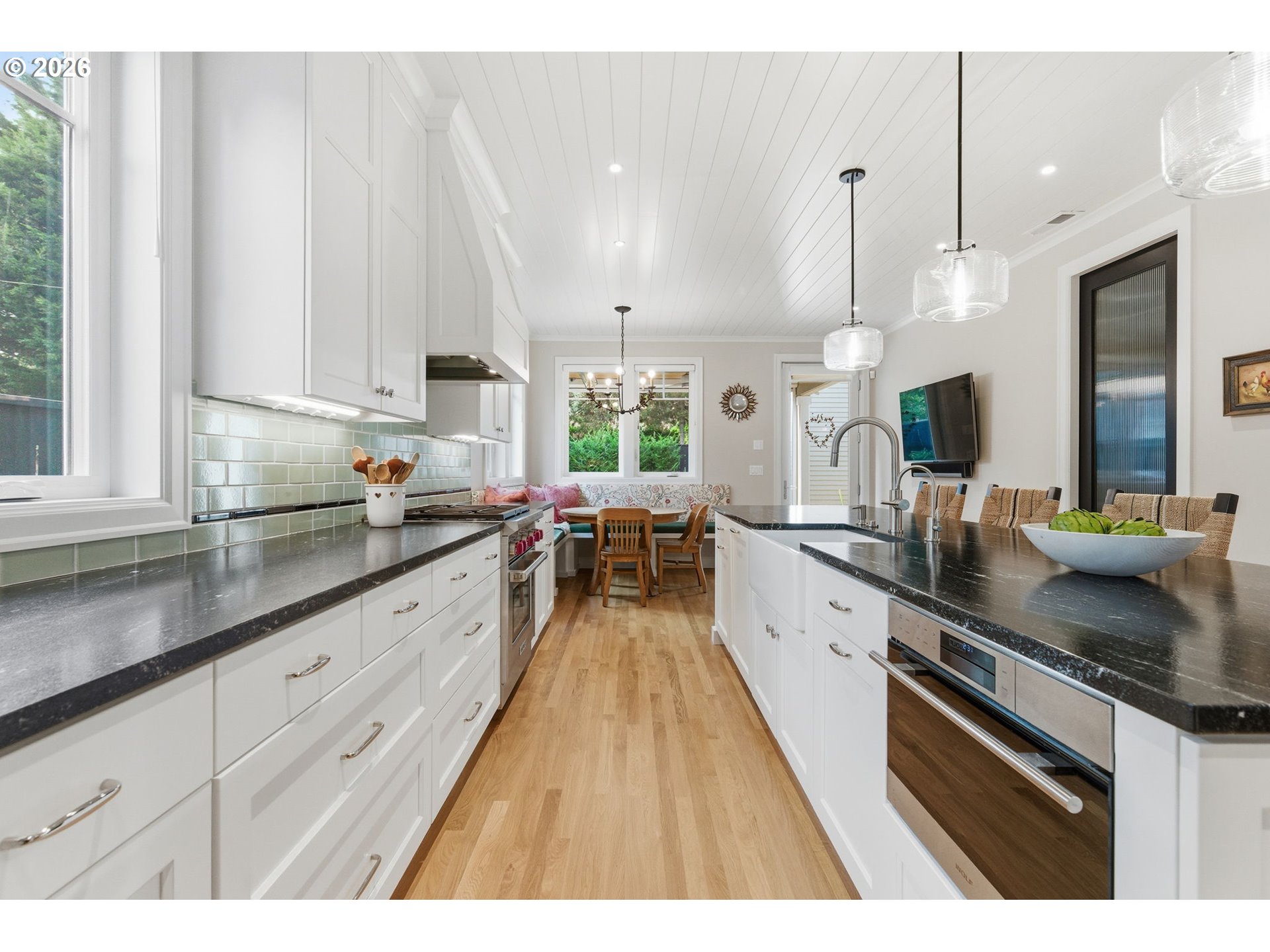 330 6TH ST, Lake Oswego, OR, 97034