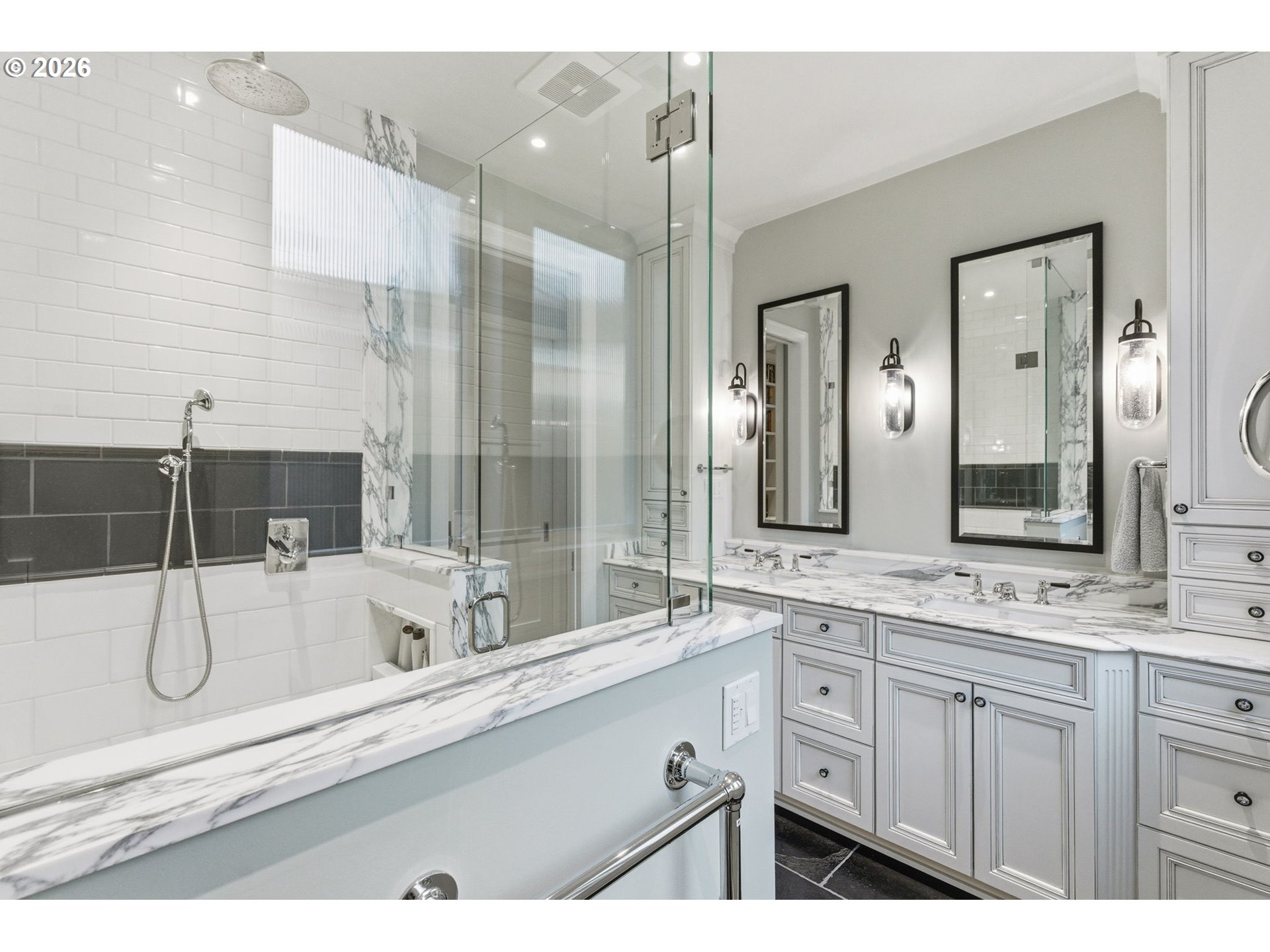 330 6TH ST, Lake Oswego, OR, 97034