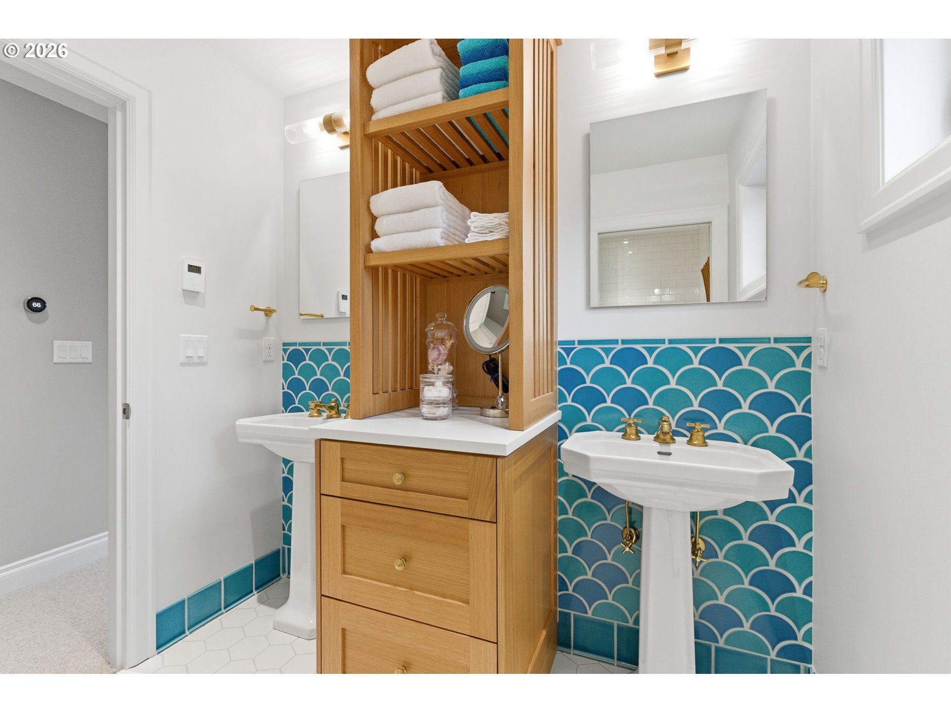 330 6TH ST, Lake Oswego, OR, 97034