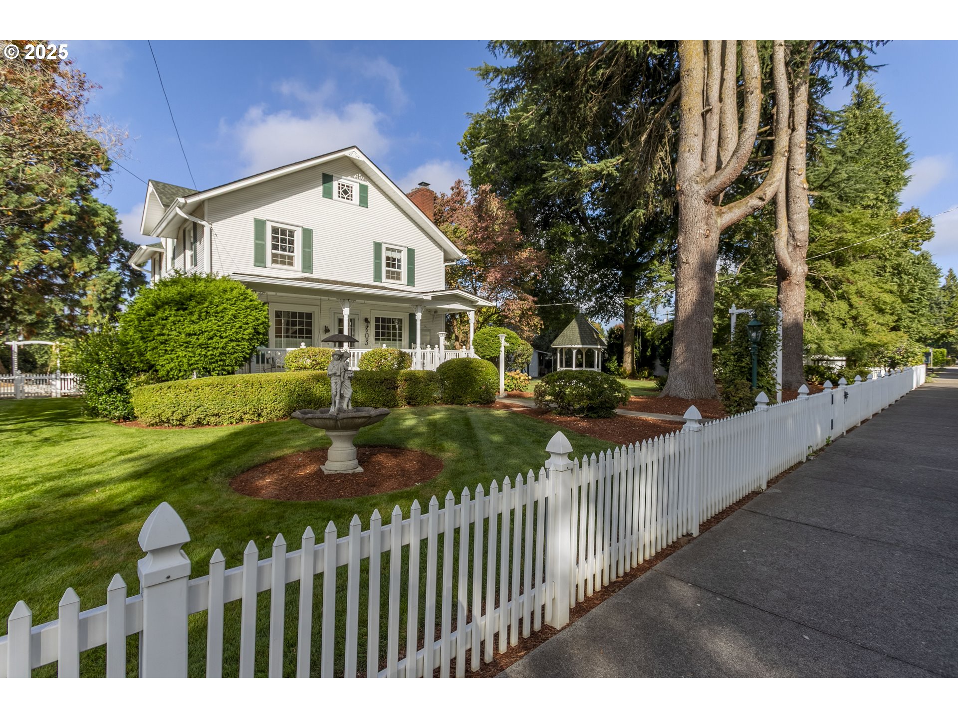 803 N MAIN AVE, Ridgefield, WA, 98642