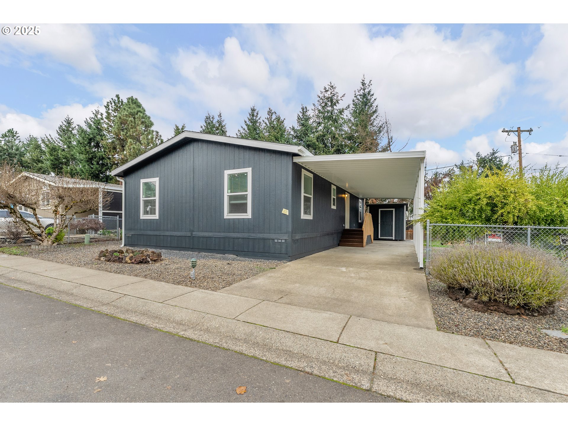 15768 SE POWELL BLVD UNIT 40, Portland, OR, 97236