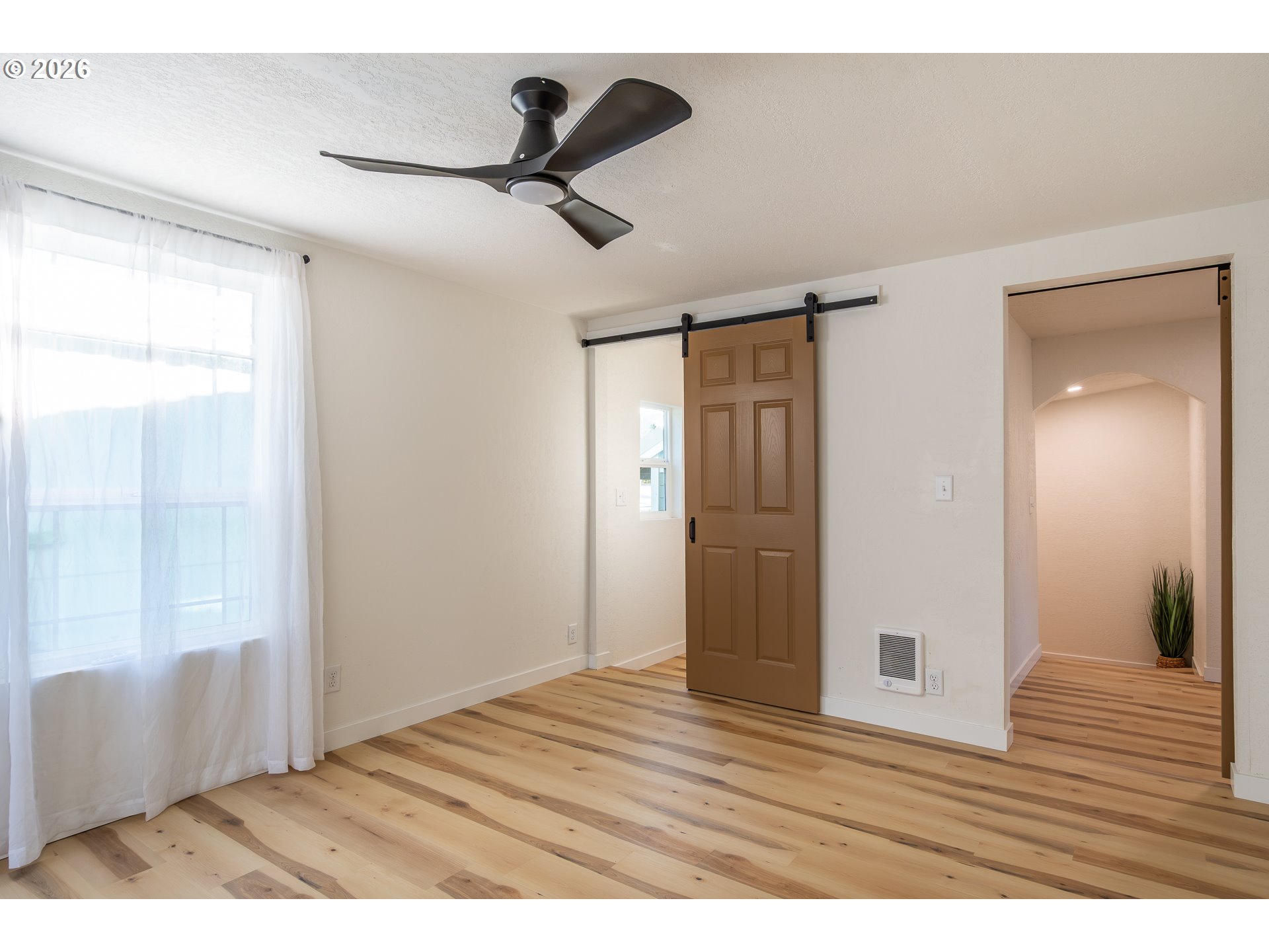 1618 SE COBB ST, Roseburg, OR 97470