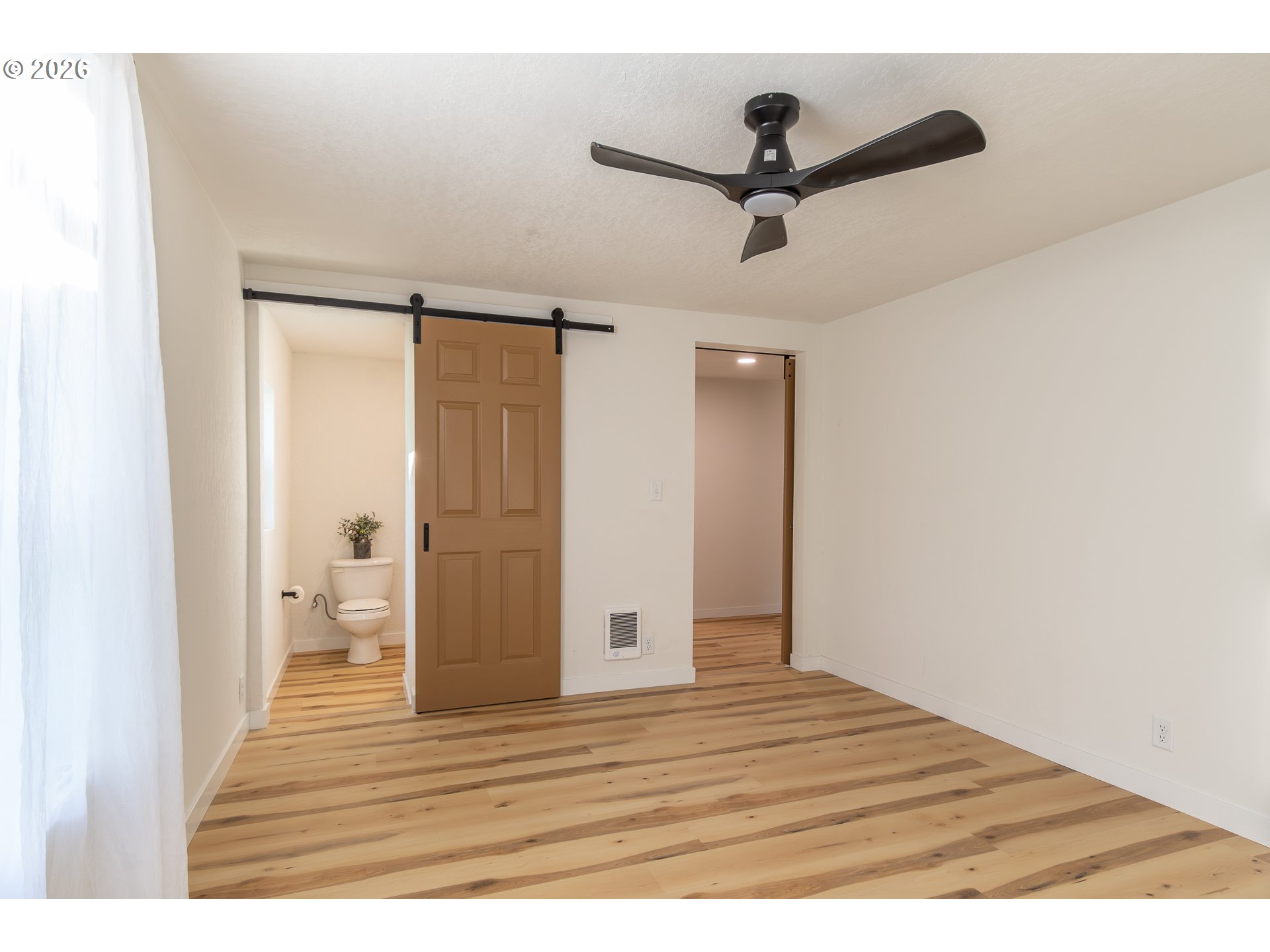 1618 SE COBB ST, Roseburg, OR 97470