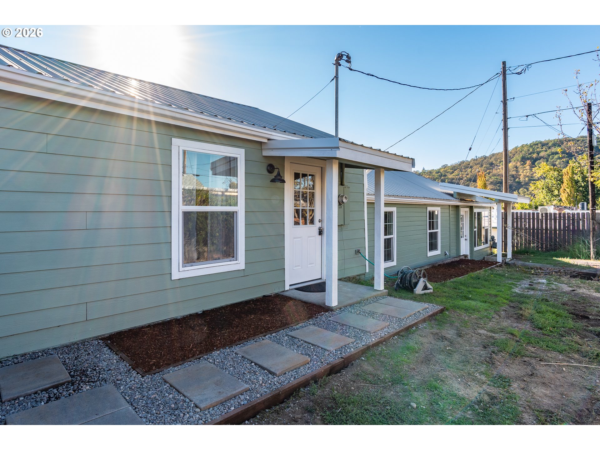 1618 SE COBB ST, Roseburg, OR 97470