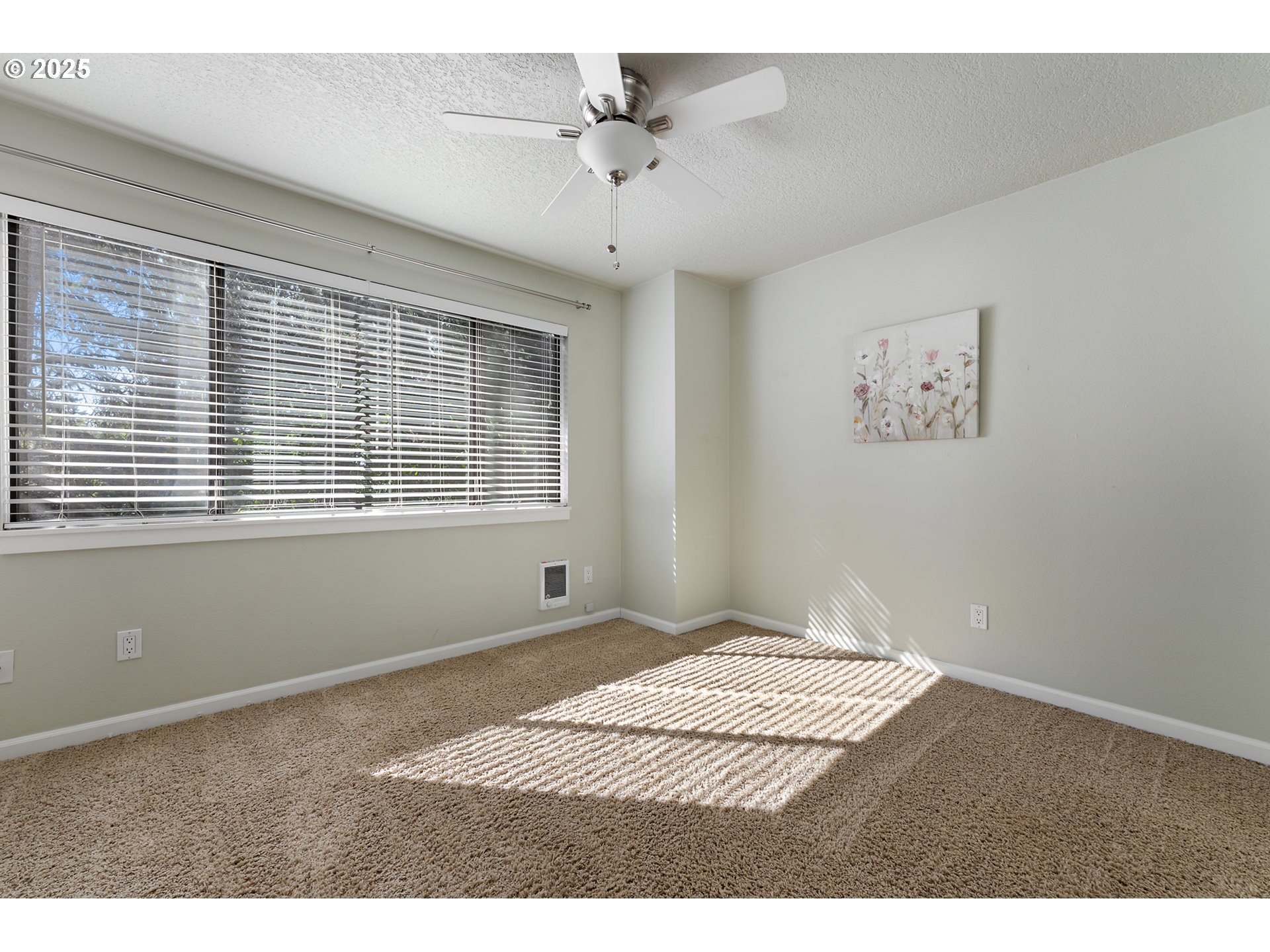 Photo #9: 383860586 Listing: Photo #9