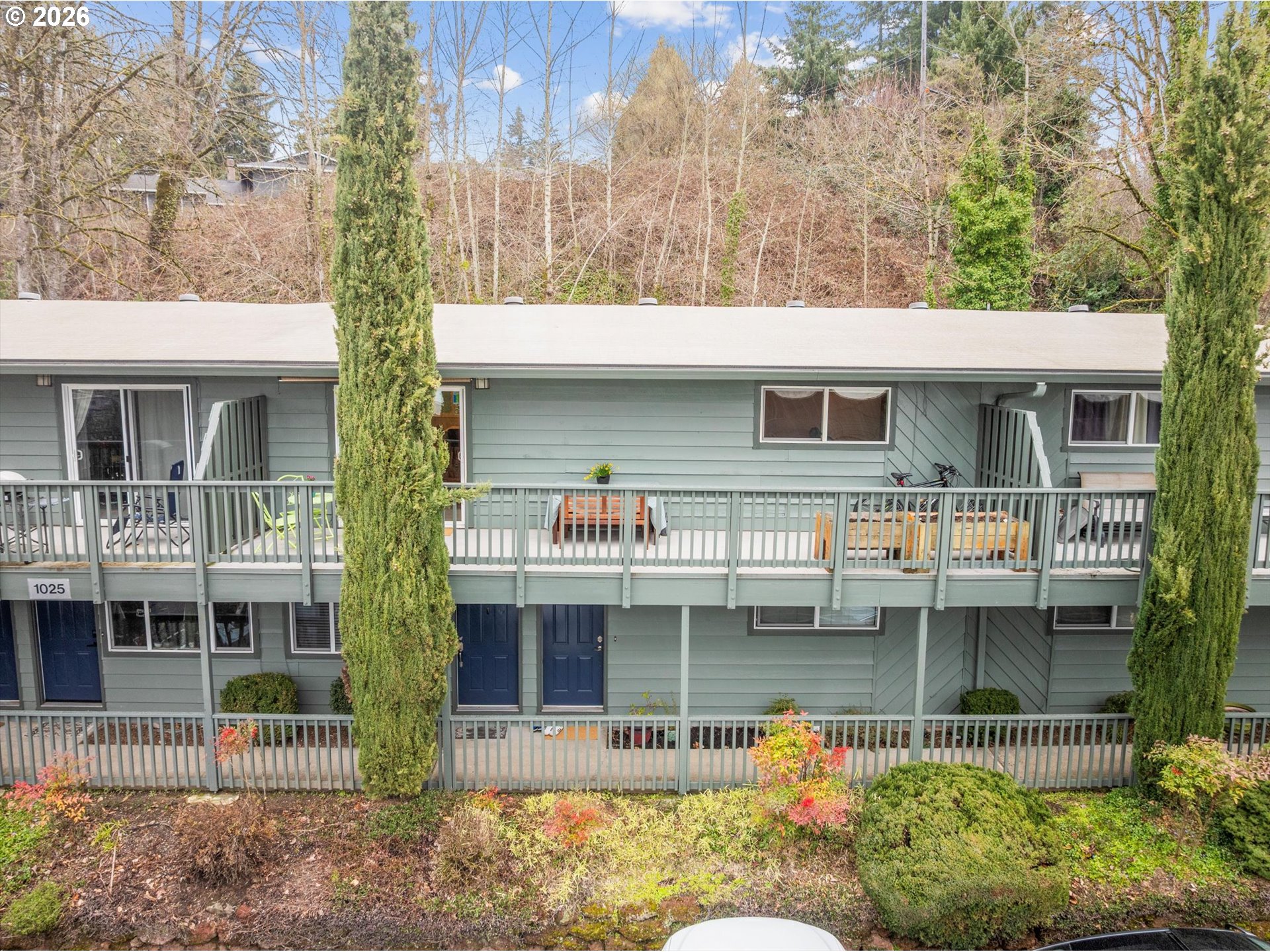 Photo #3: 384729798 Listing: Photo #3