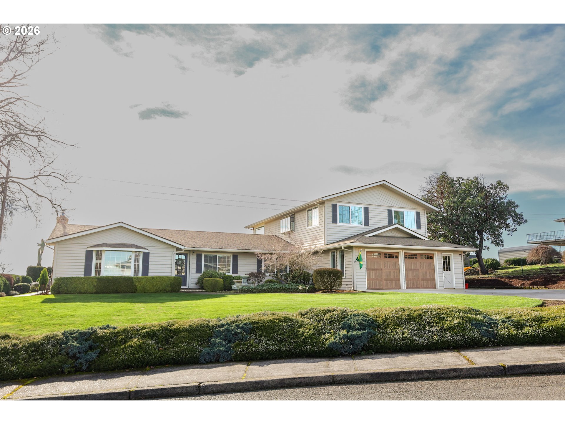 1960 W 25TH AVE, Eugene, OR, 97405
