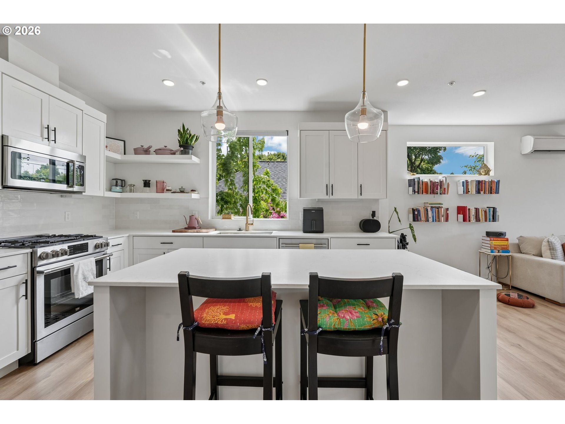 Photo #12: 386710190 Listing: Photo #12