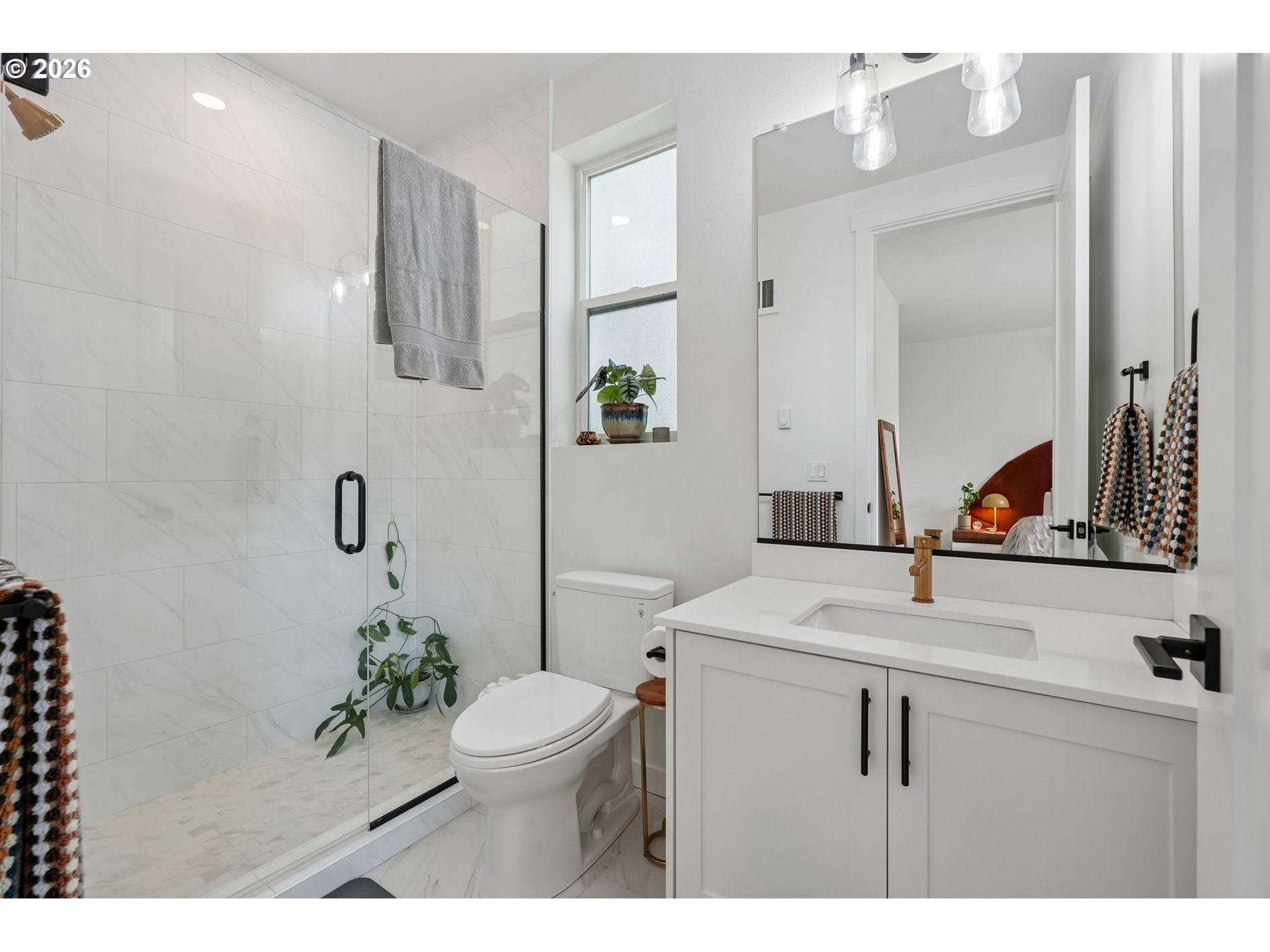 Photo #17: 386710190 Listing: Photo #17
