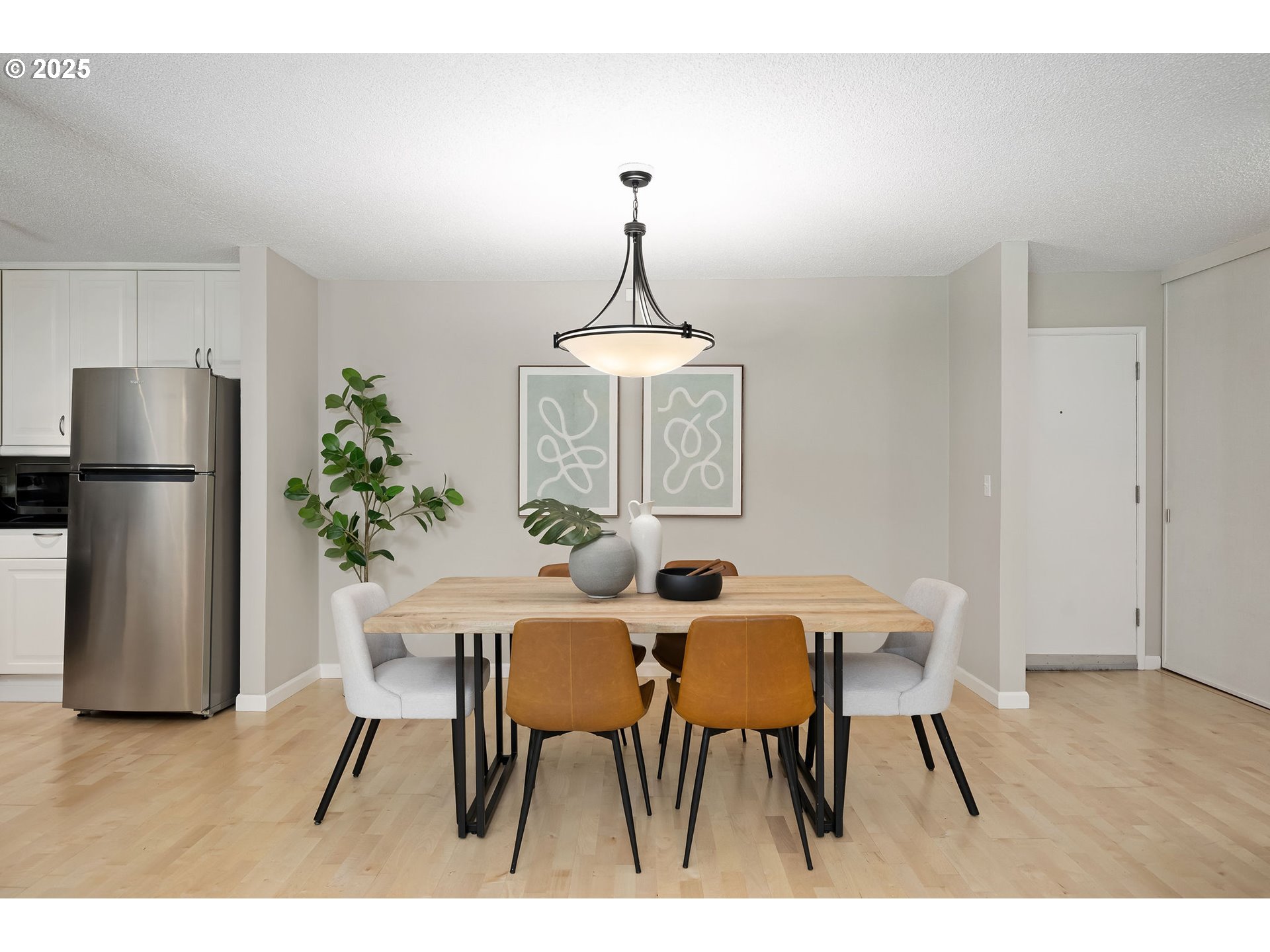 Photo #10: 386944463 Listing: Photo #10