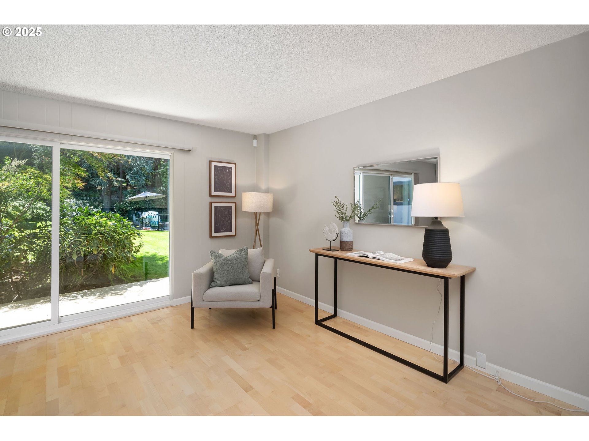 Photo #12: 386944463 Listing: Photo #12