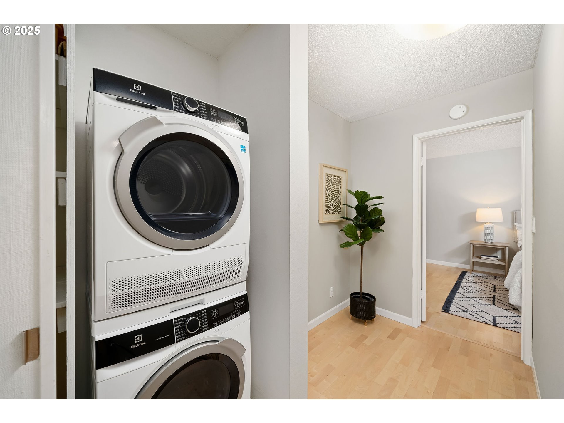 Photo #22: 386944463 Listing: Photo #22