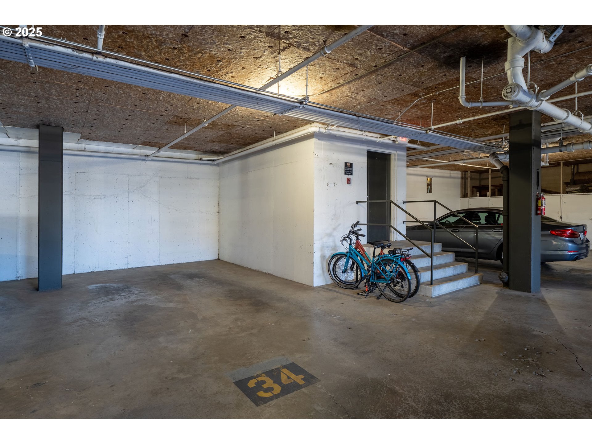 Photo #37: 386944463 Listing: Photo #37