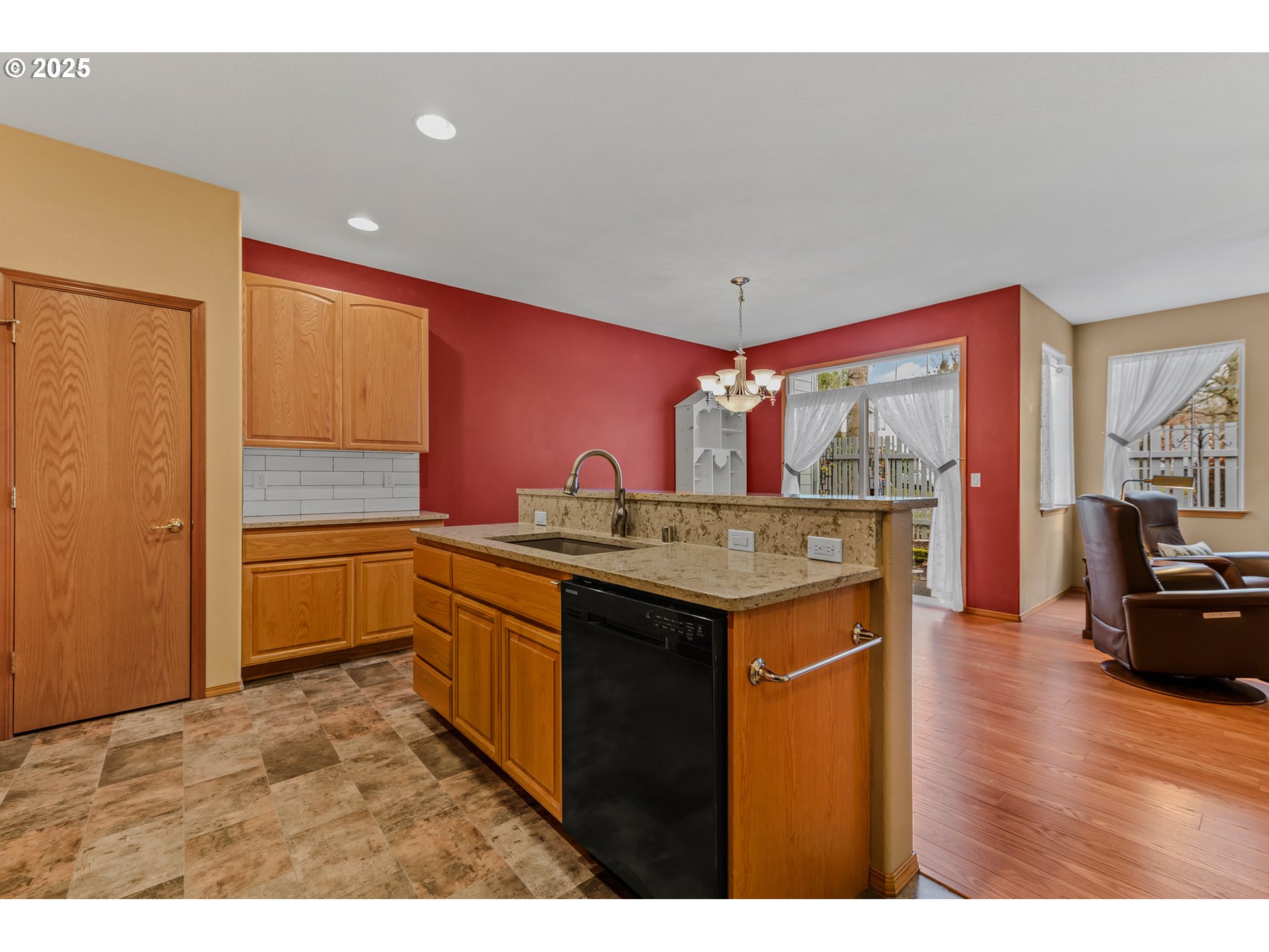 Photo #14: 387907410 Listing: Photo #14