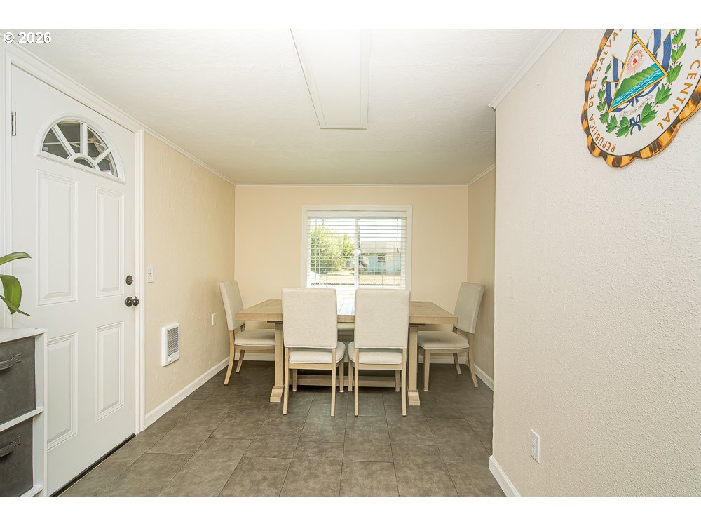 Property photo 27 of 48