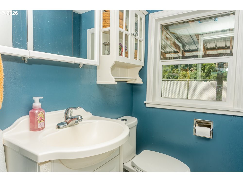 Property photo 4 of 48