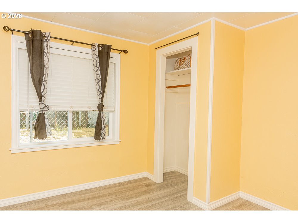 Property photo 7 of 48