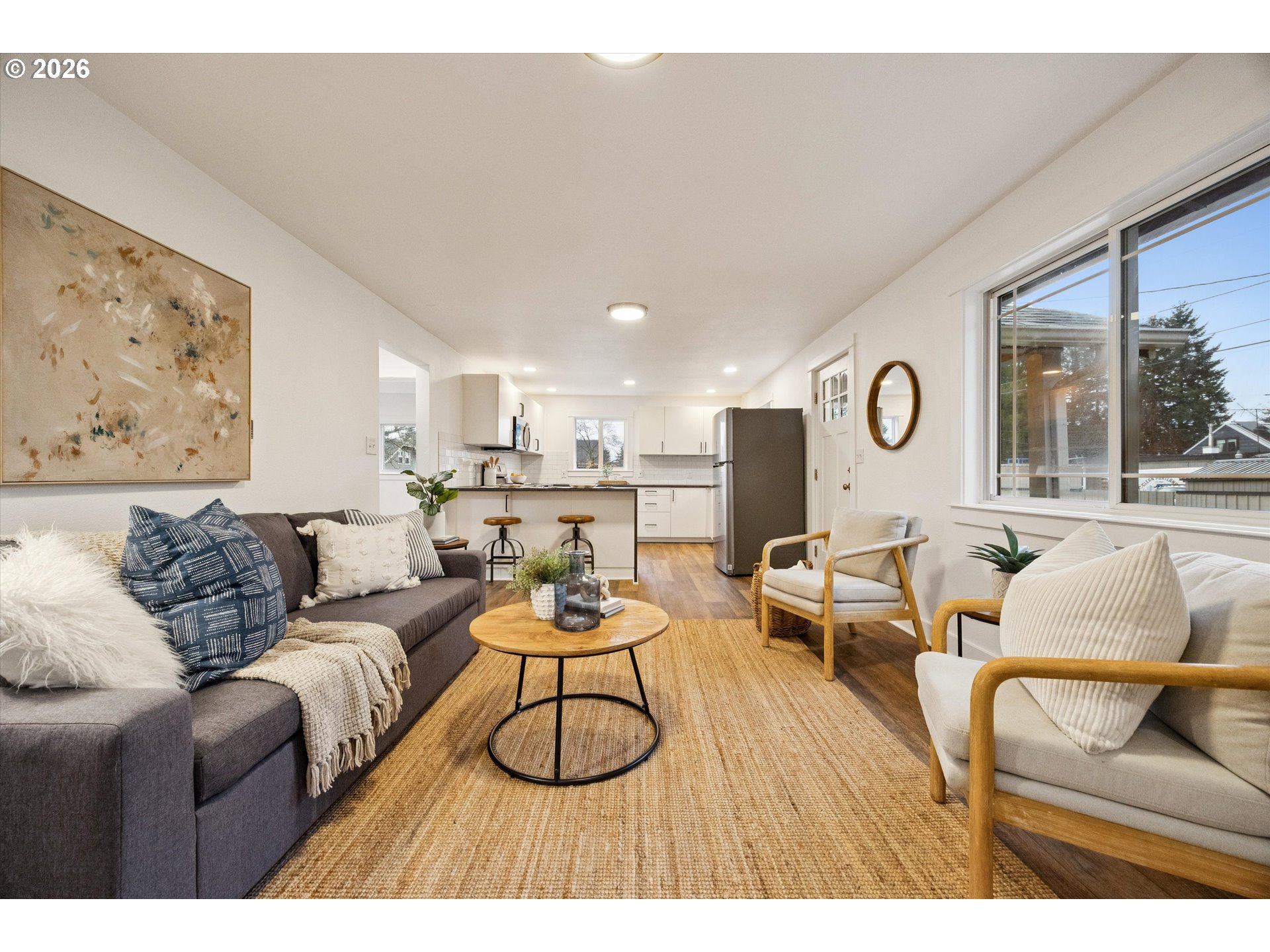 Photo #4: 388348421 Listing: Photo #4