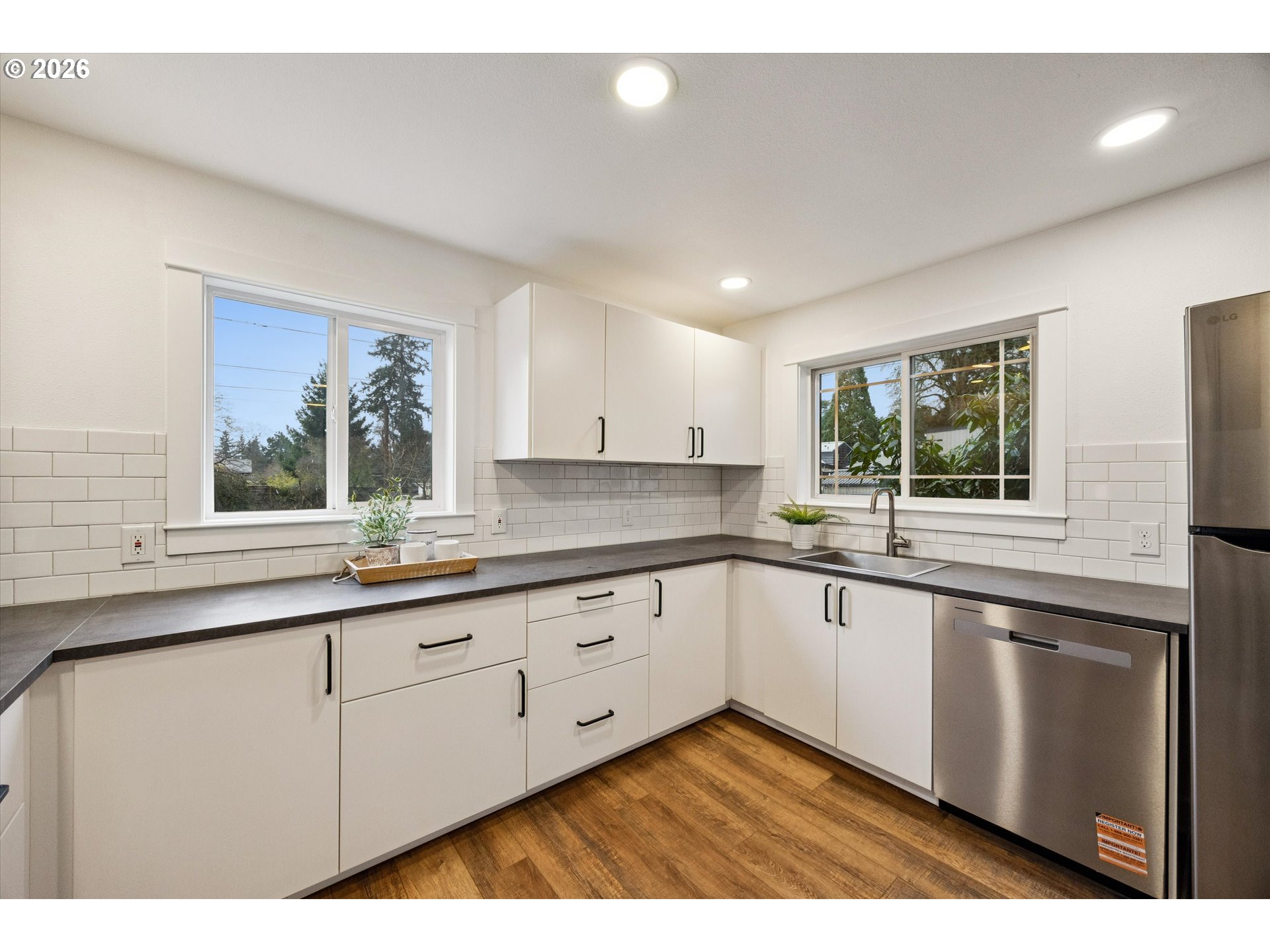 Photo #7: 388348421 Listing: Photo #7